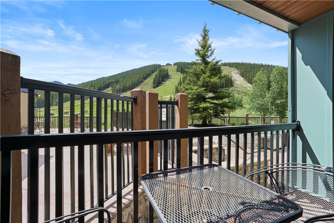 Views of Slopes! and right on the golf course!