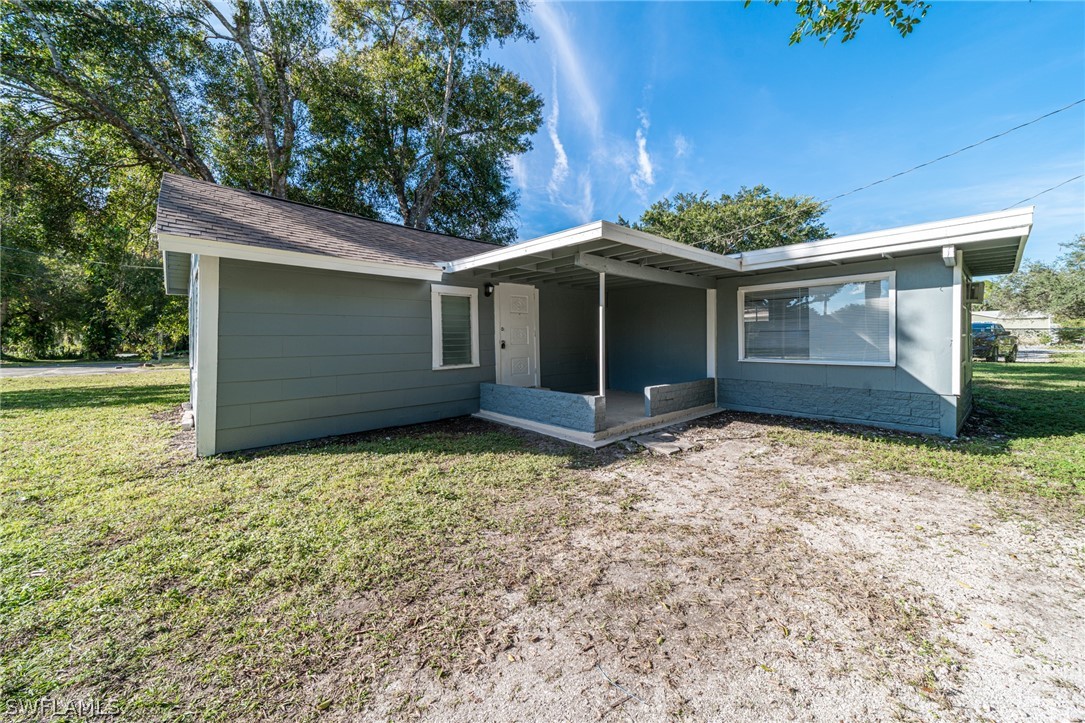 352 State Street, North Fort Myers, FL 33903