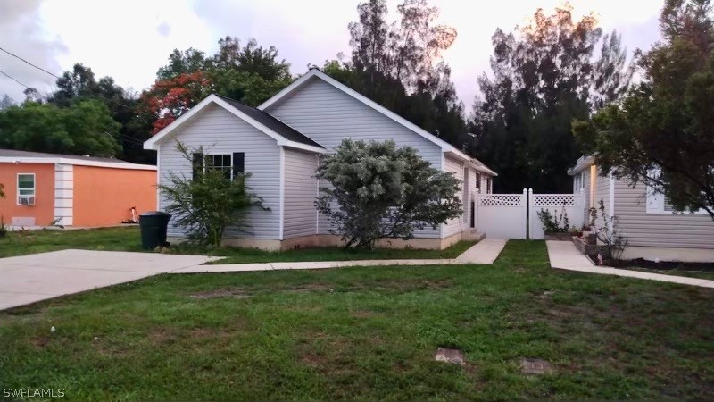 96 Diana Avenue, Fort Myers, FL 33905