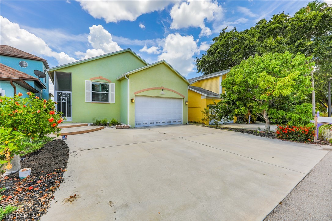6089 Waterway Bay Drive, Fort Myers, FL 33908
