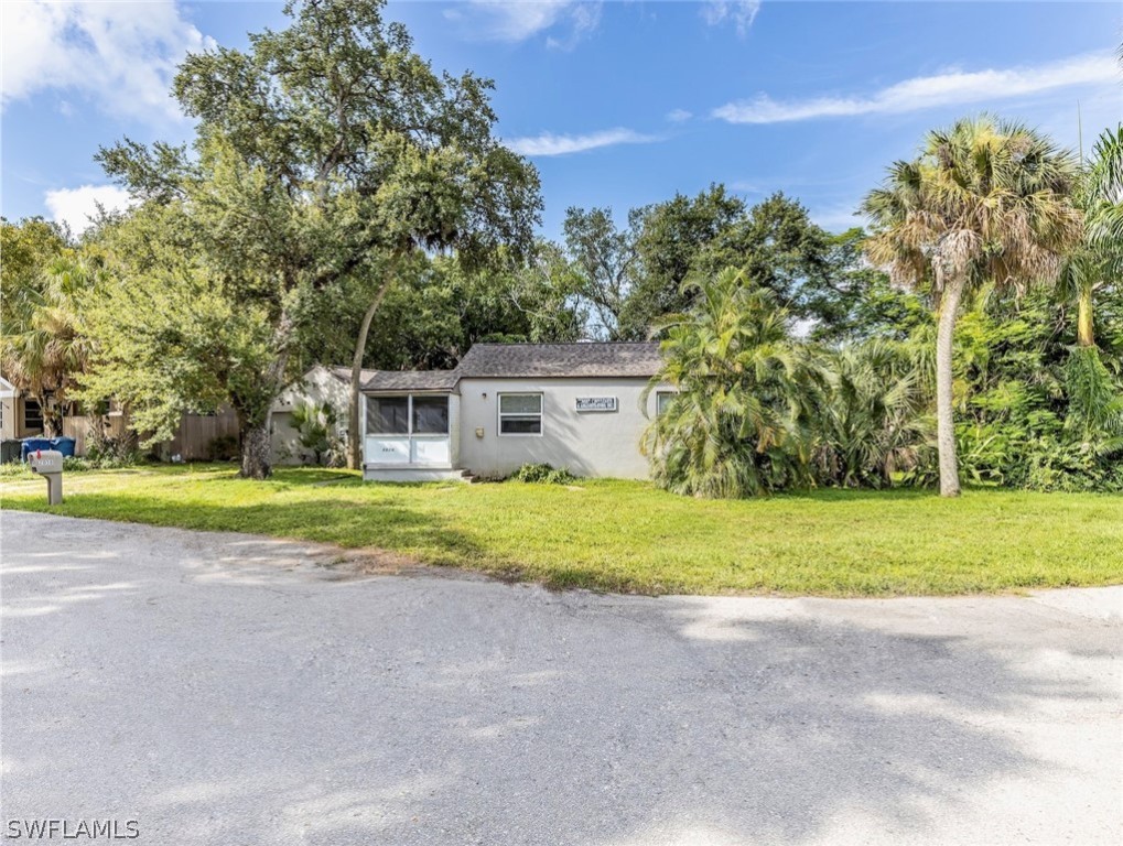 2060 Bayside Parkway, Fort Myers, FL 33901