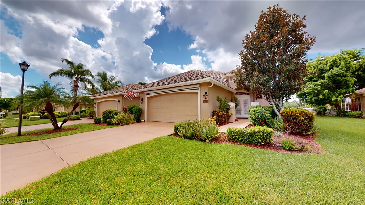 5432 Peppertree Drive, Fort Myers, FL 33908