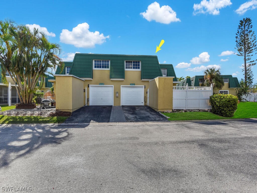 5821 Harbour Club Road, Fort Myers, FL 33919