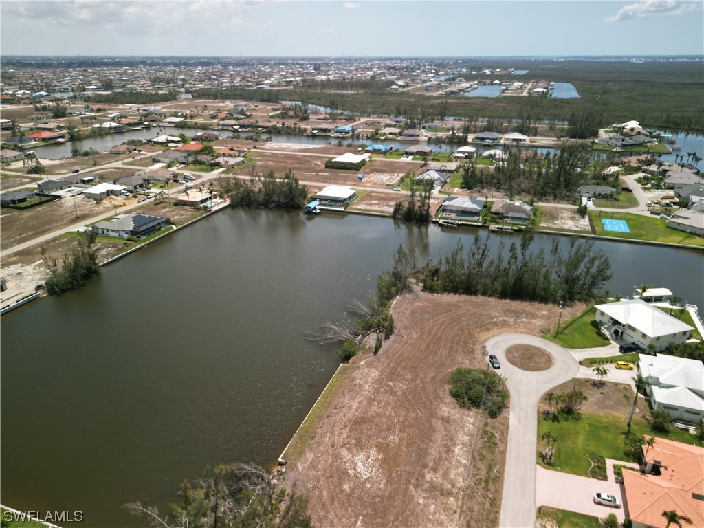 2319 NW 44th Place, Cape Coral, FL 33993