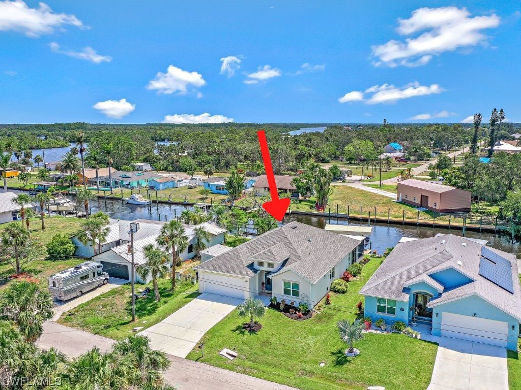 2214 Isle Of Pines Avenue, Fort Myers, FL 33905