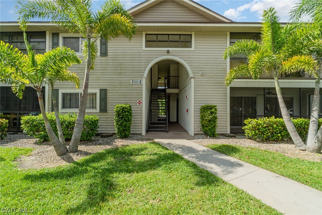 8101 S Woods Circle 10, Fort Myers, FL 33919