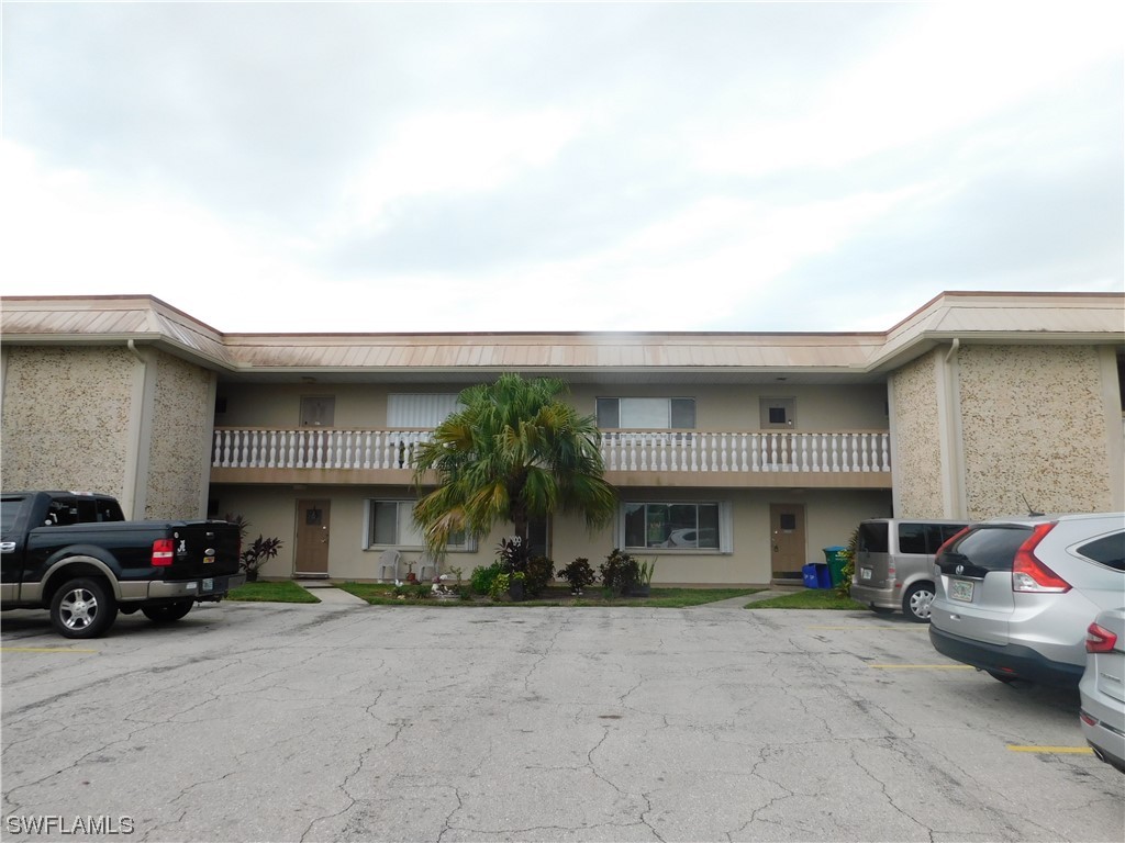 1931 W Lakeview Boulevard 3, North Fort Myers, FL 33903
