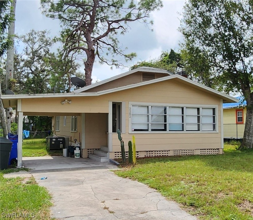 2242 South Street, Fort Myers, FL 33901