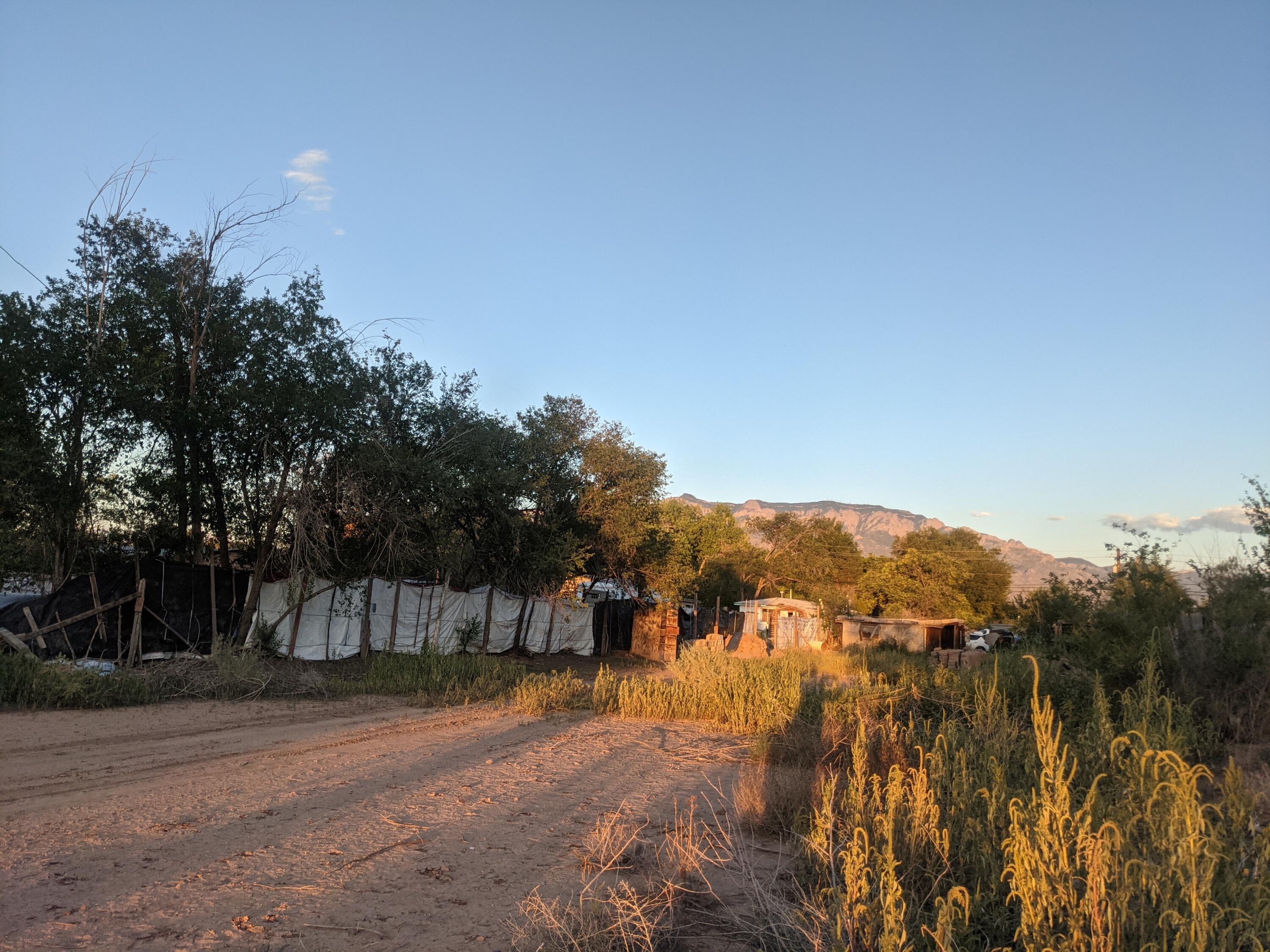 5785 Corrales Road NW, Corrales, NM 87048