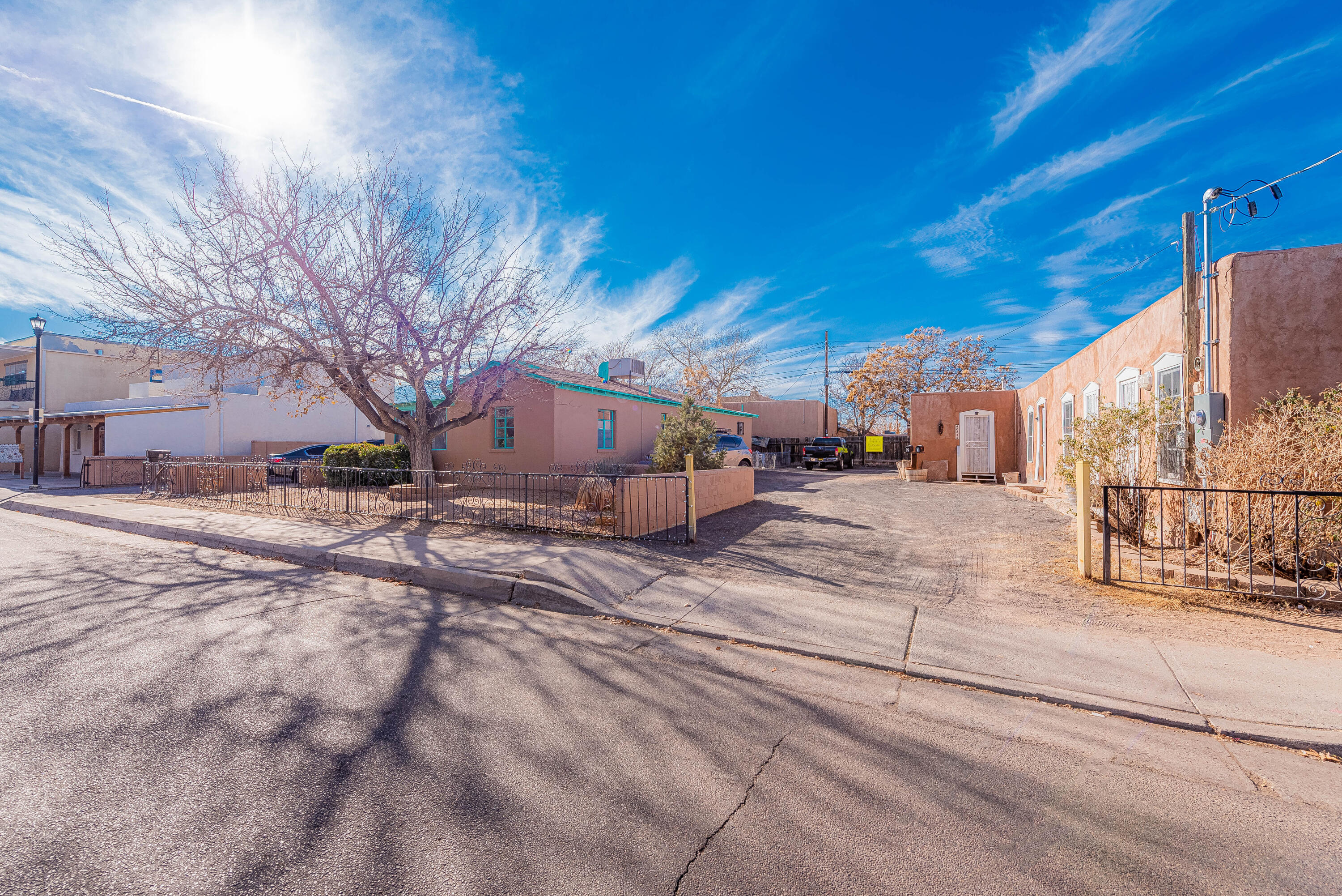 403 San Felipe Street NW, Albuquerque, NM 87104