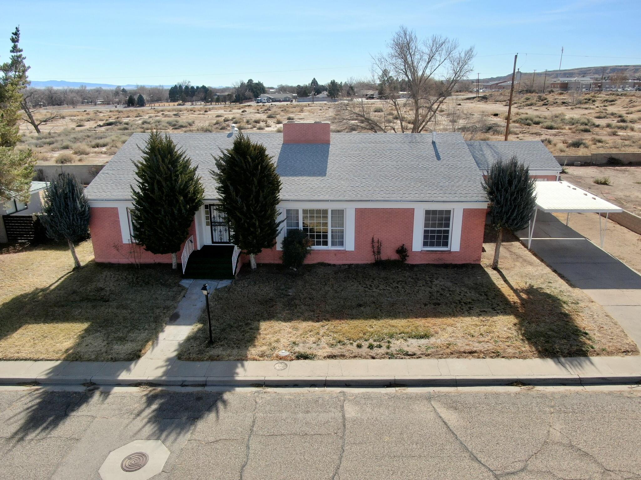 1515 W Reinken Avenue, Belen, NM 87002