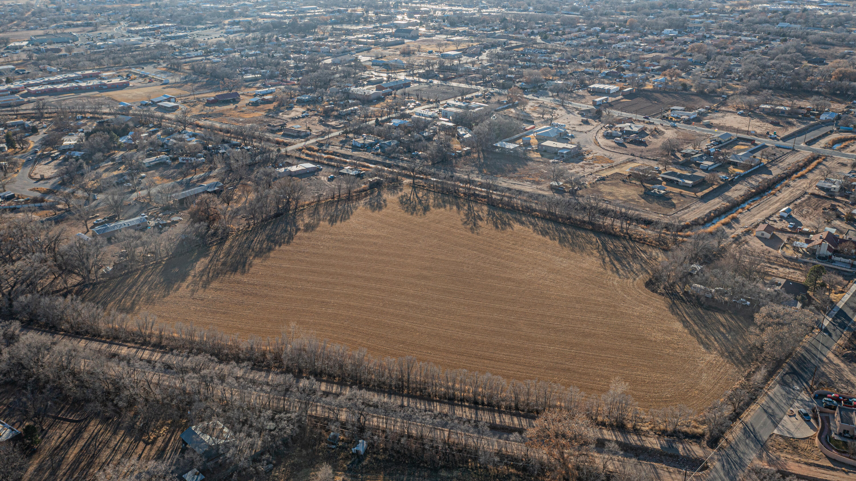 Cinder Lane, Los Lunas, NM 87031