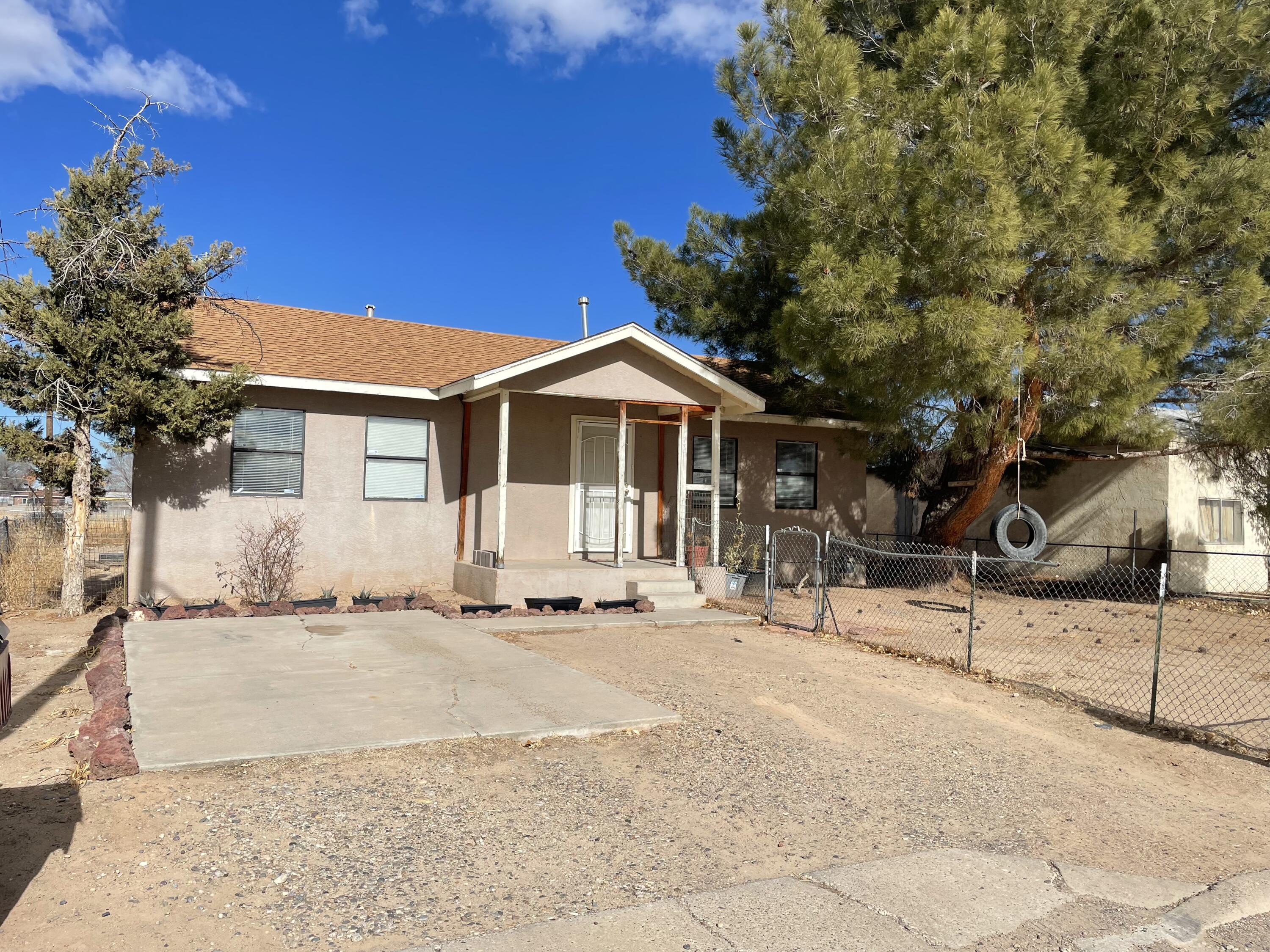 708 Schaeffer Avenue, Belen, NM 87002