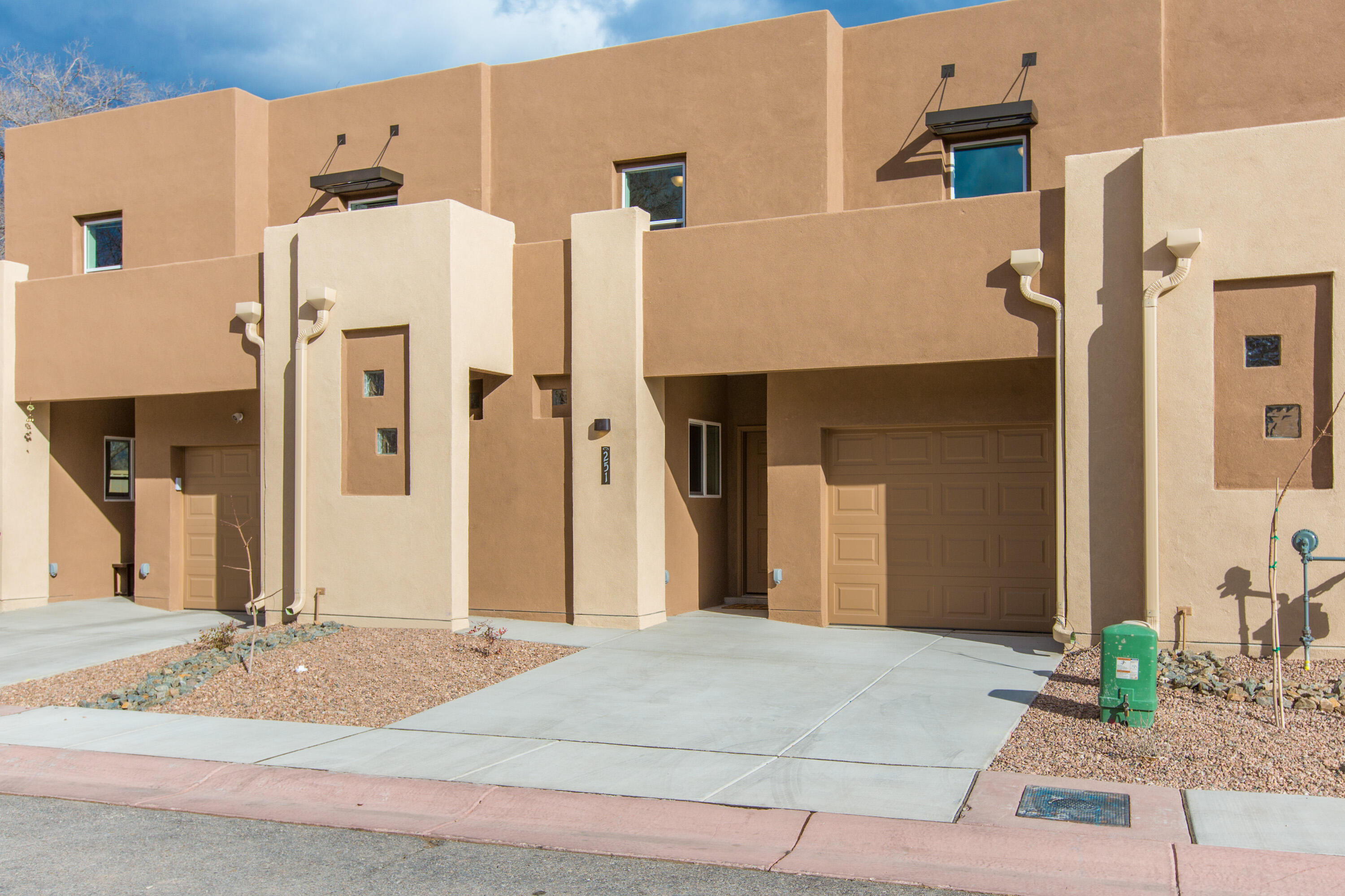 251 San Clemente Avenue NW, Albuquerque, NM 87107