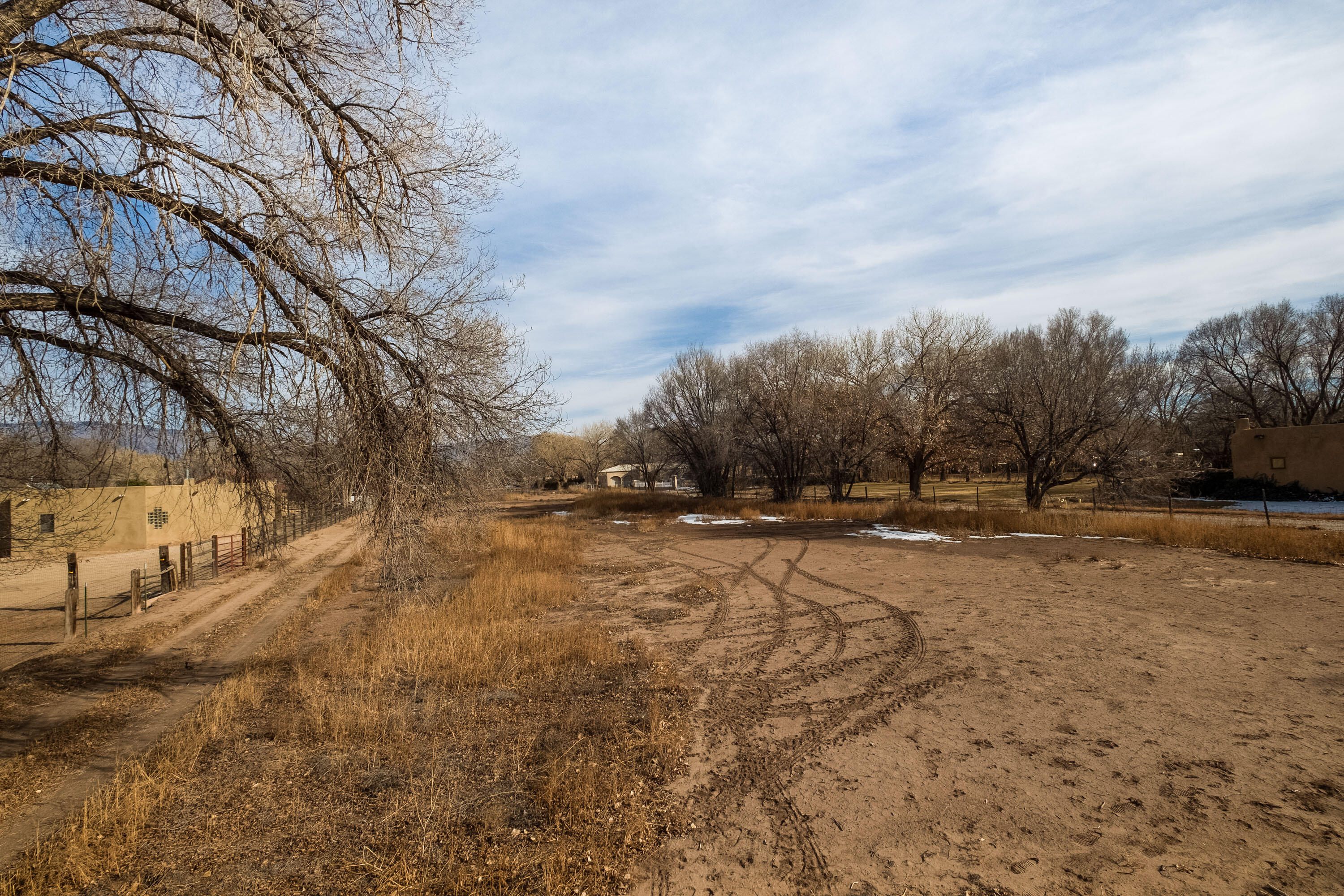 7640 Rio Grande Boulevard NW, Los Ranchos, NM 