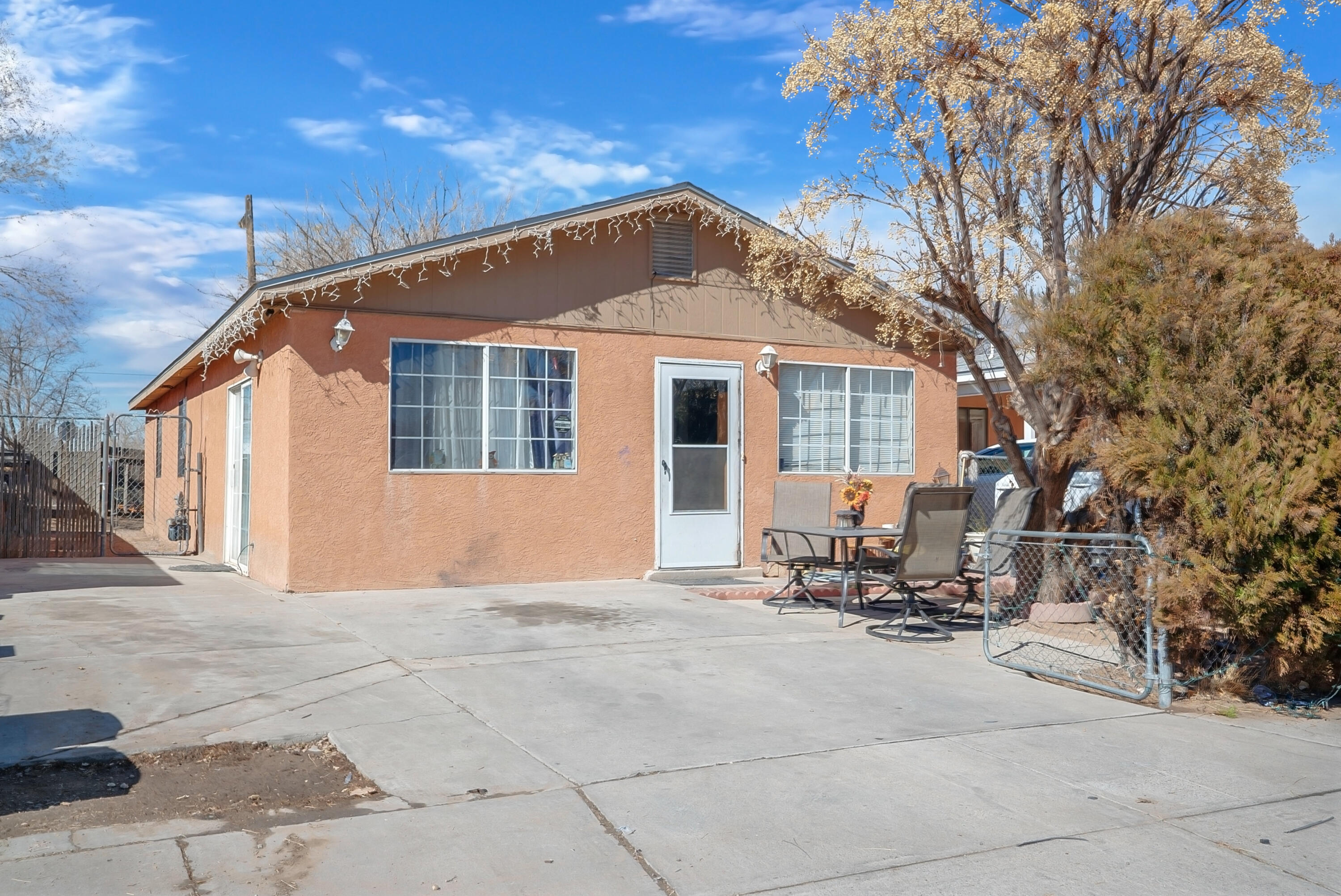 Charming Bernalillo Home! Come cozy up in this three-bedroom, one-bath home, with an open concept in the living areas and dining! The kitchen features a gas range! Located minutes away from parks, restaurants, and downtown Bernalillo. Looking for an Investment opportunity?! The house is currently rented, and the tenant would love to stay! Take a virtual walkthrough tour today, or schedule a private showing! Please allow 24 hours' notice for all showings.