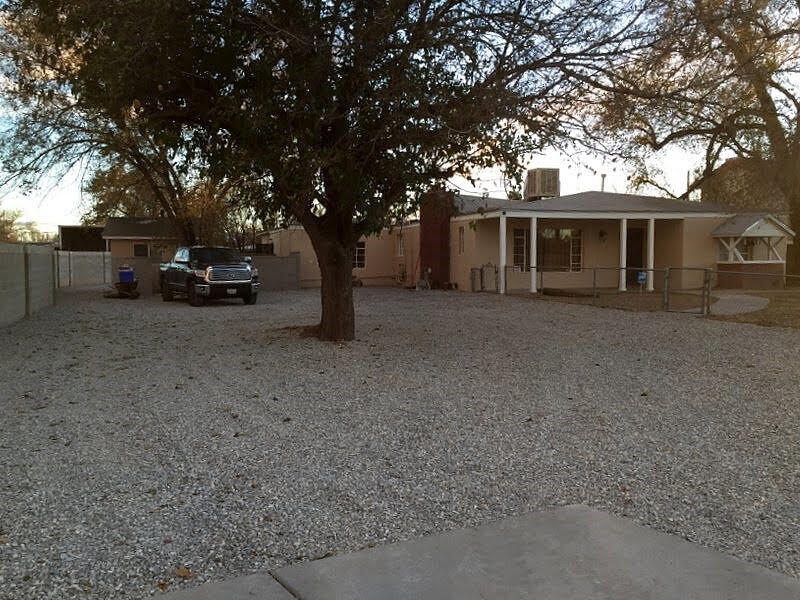 1630 Blake Road SW, Albuquerque, NM 87105