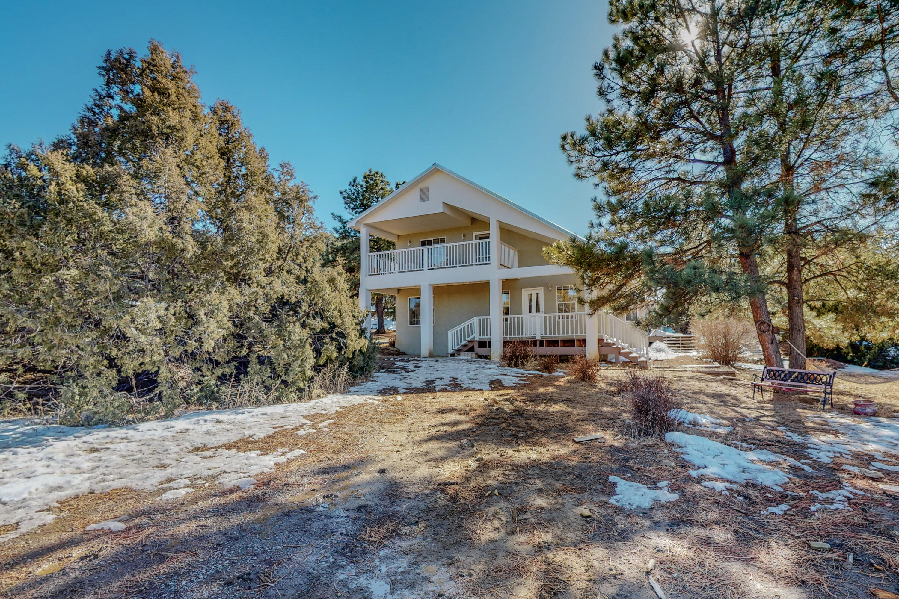 64 Easy Street, Tijeras, NM 87059