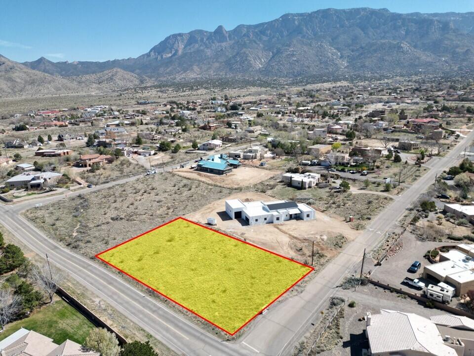 Richfield Avenue NE, Albuquerque, NM 87122