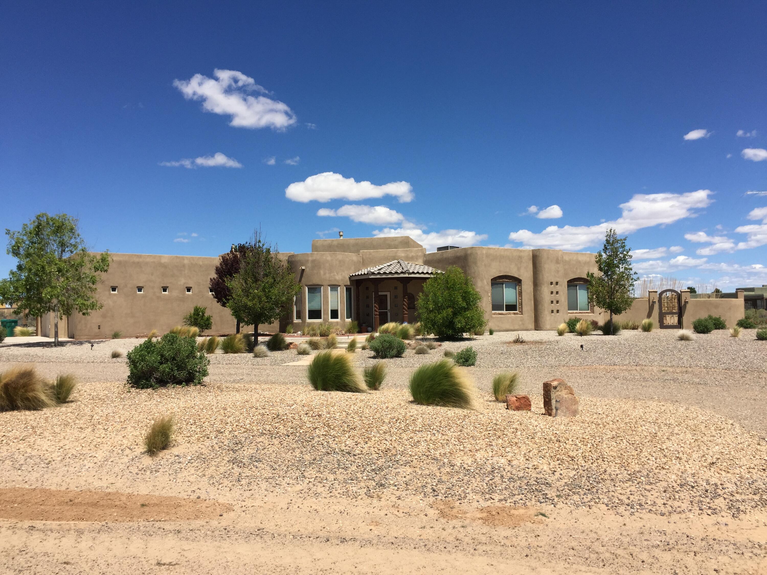 761 Marble Sky Avenue NE, Rio Rancho, NM 87144