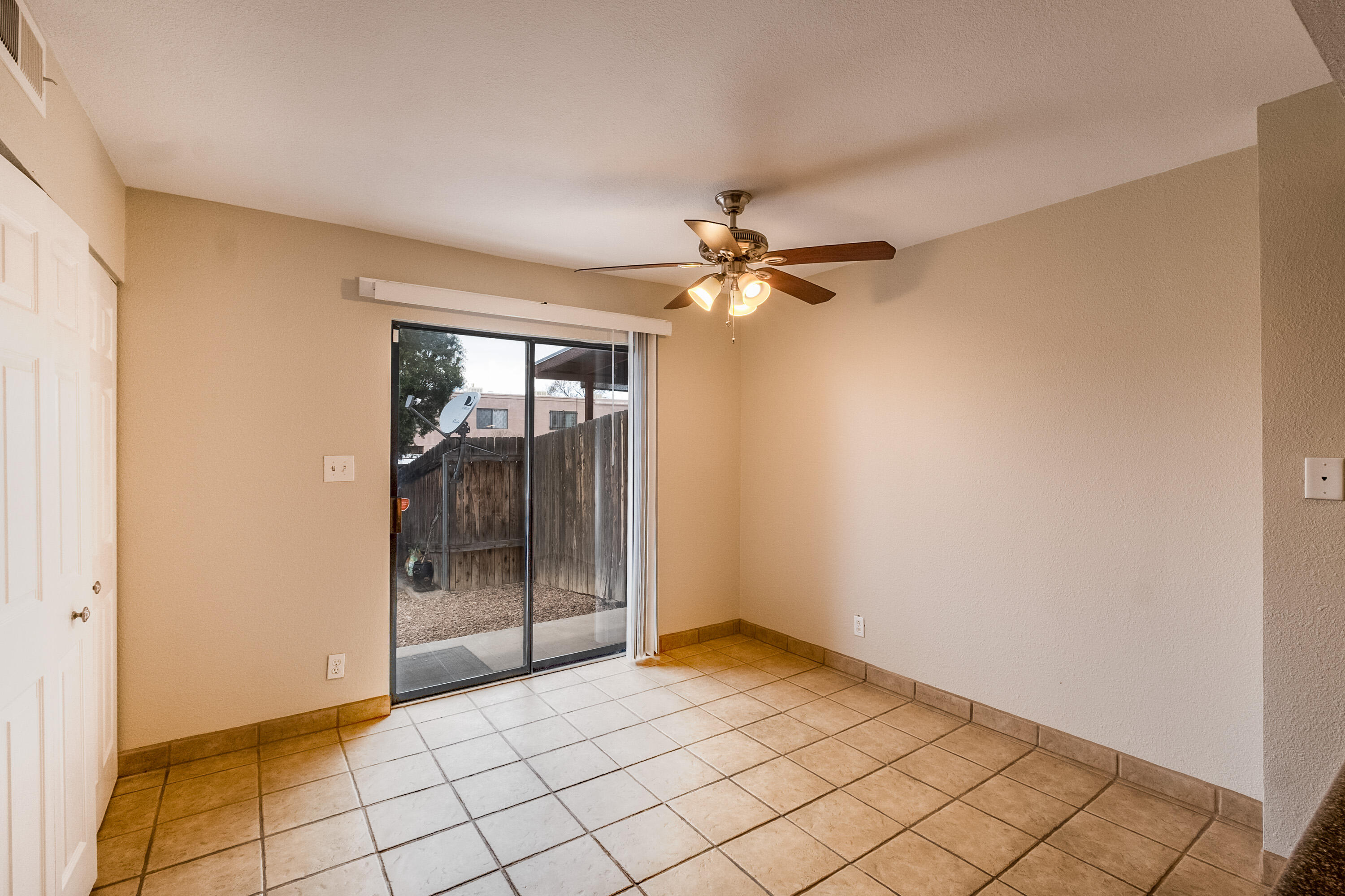 3301 Monroe Street NE G82