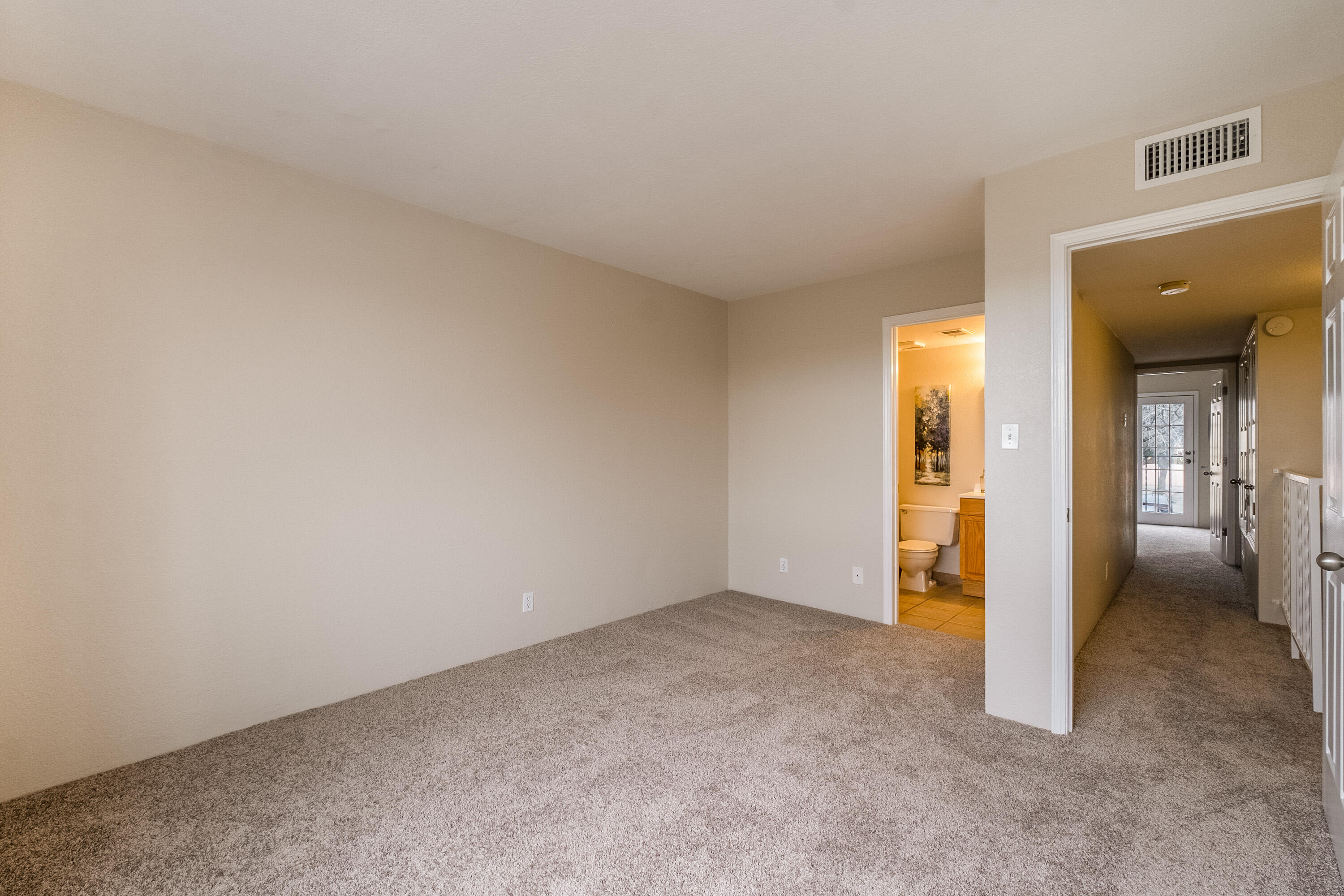 3301 Monroe Street NE G82