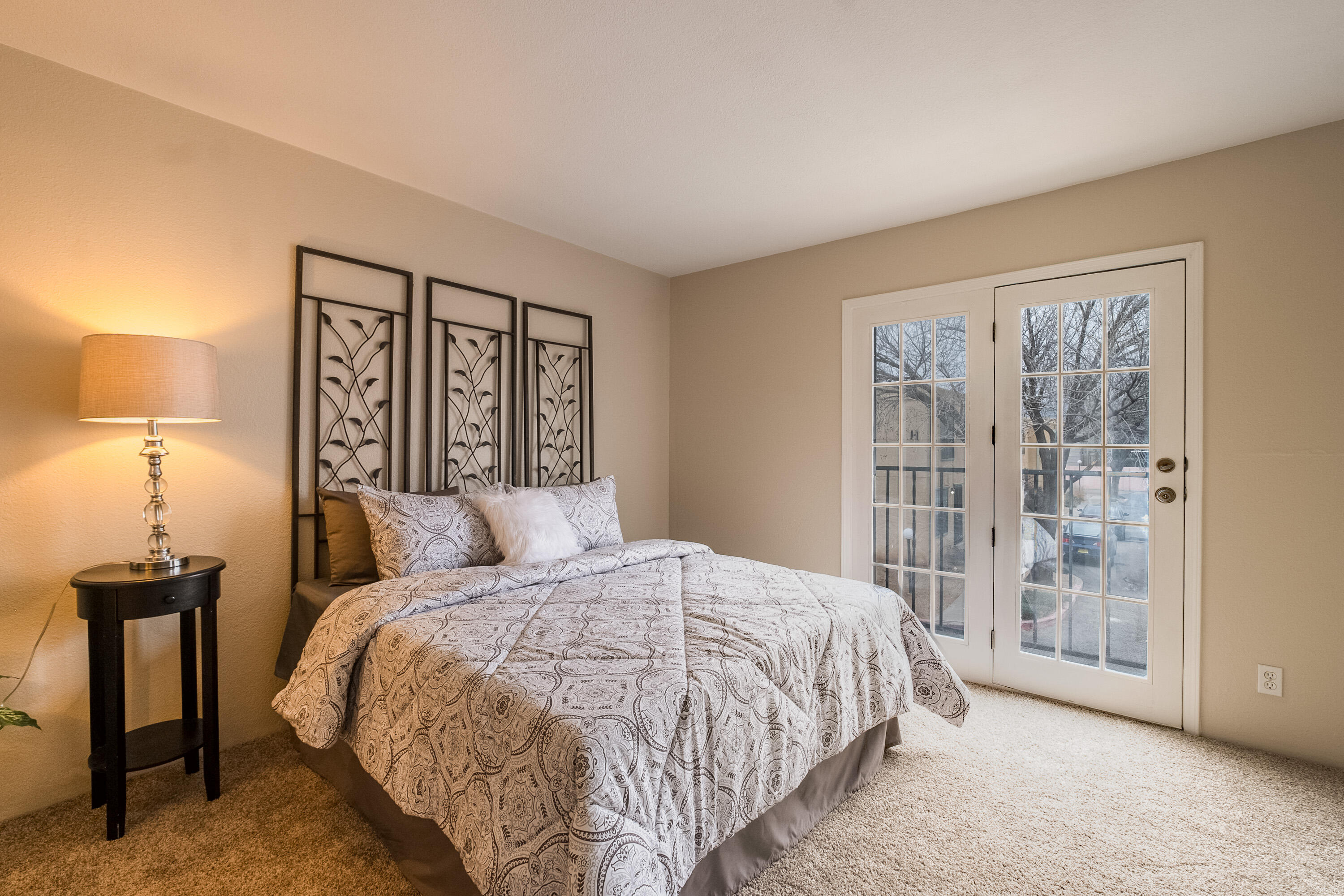 3301 Monroe Street NE G82