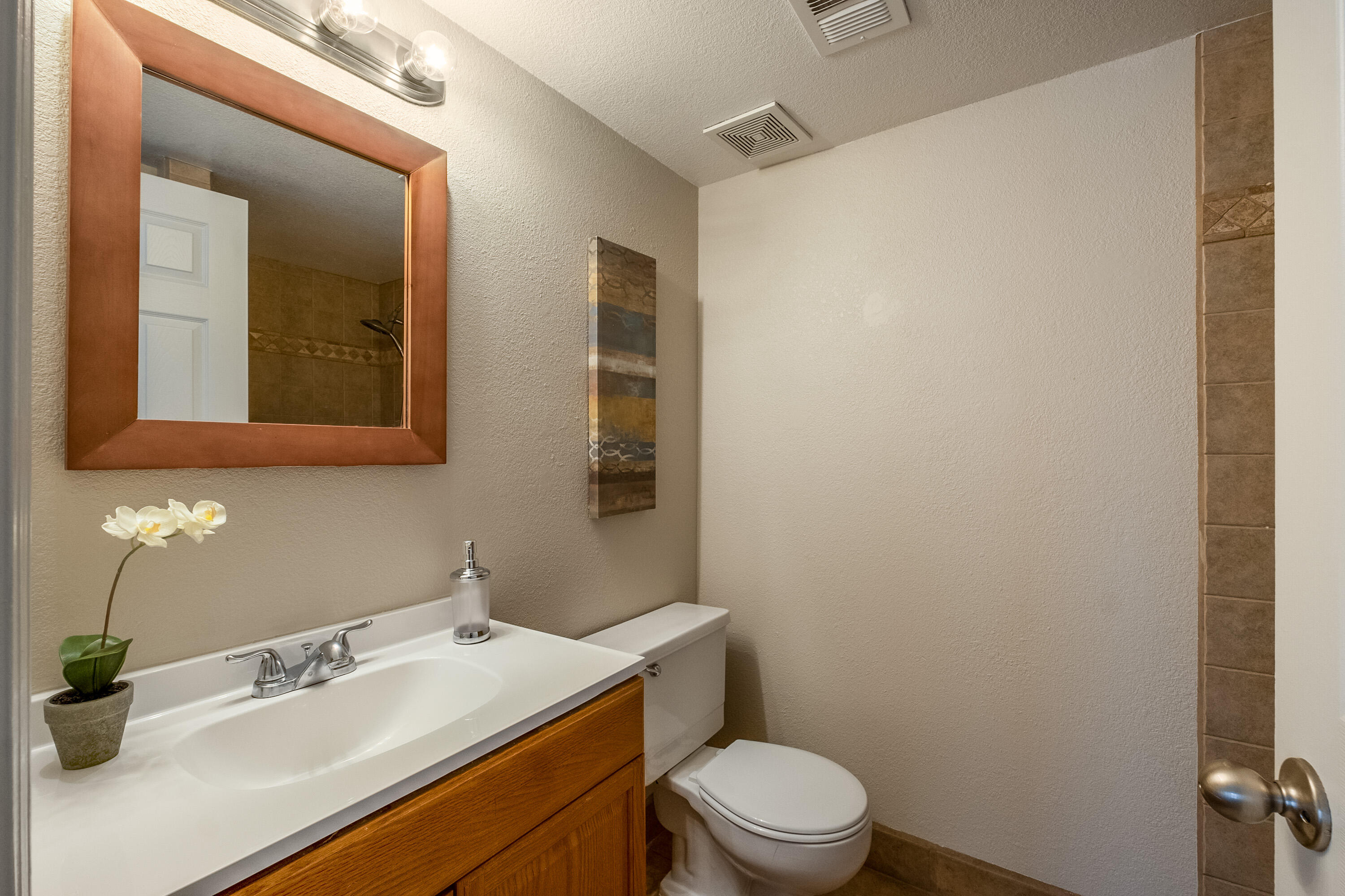 3301 Monroe Street NE G82