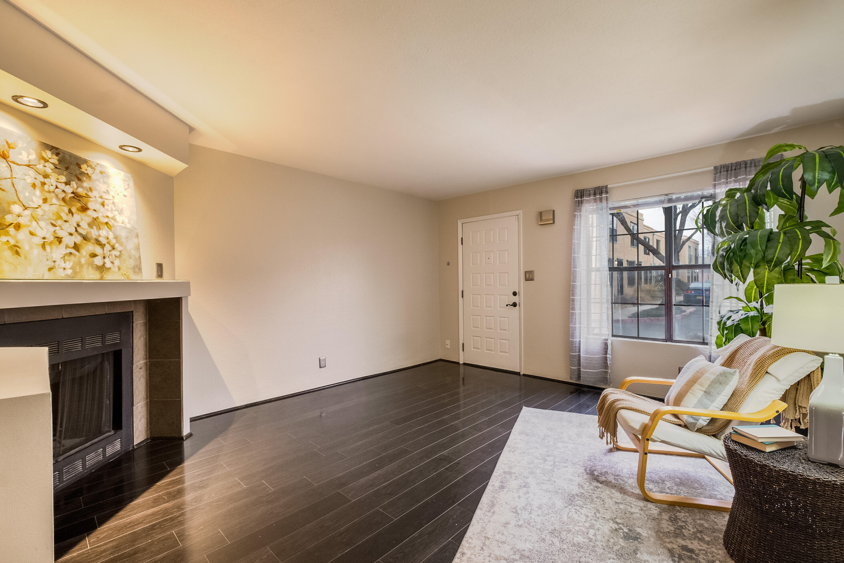 3301 Monroe Street NE G82