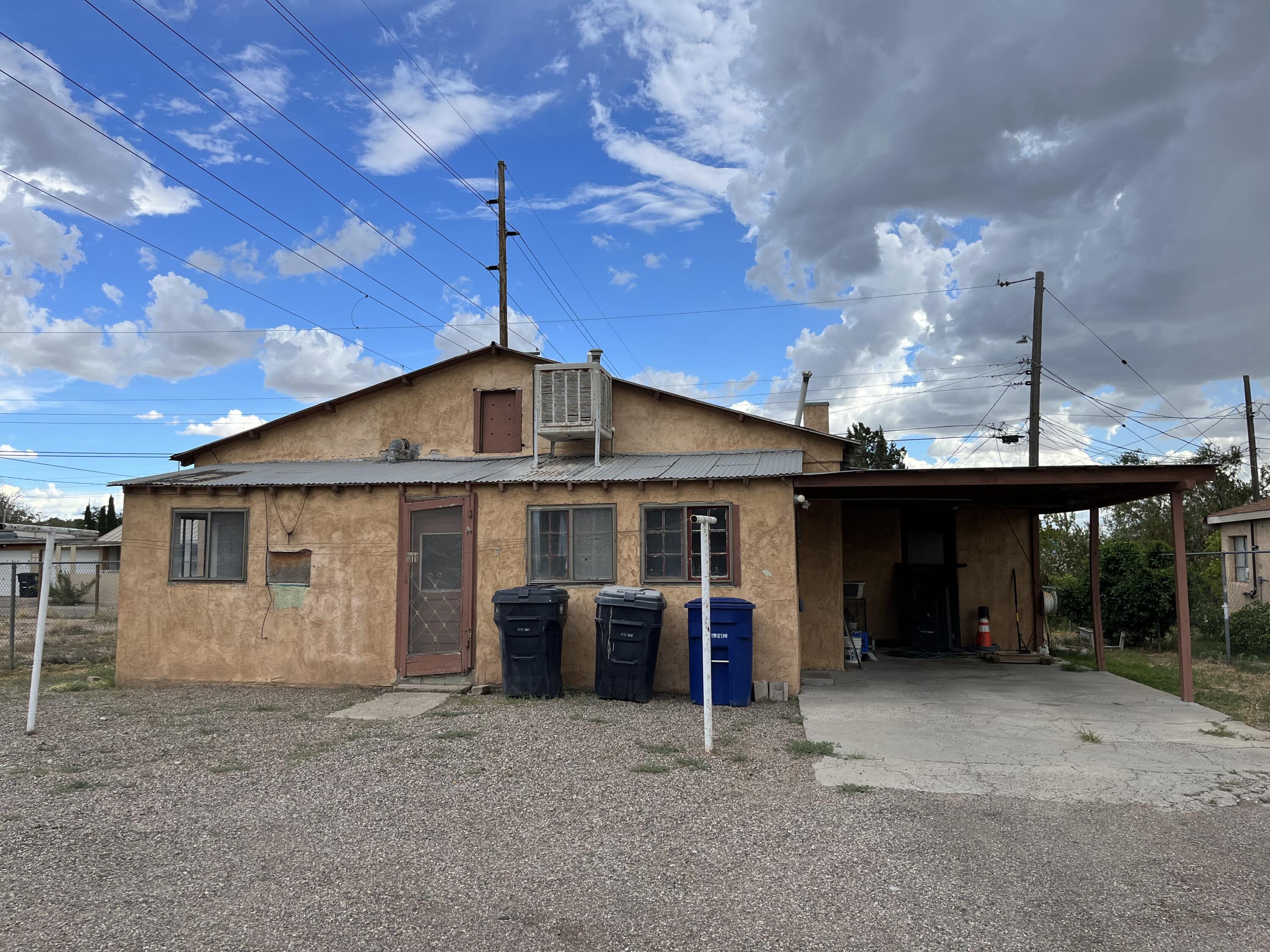 403 Aspen Avenue NE, Albuquerque, NM 87102
