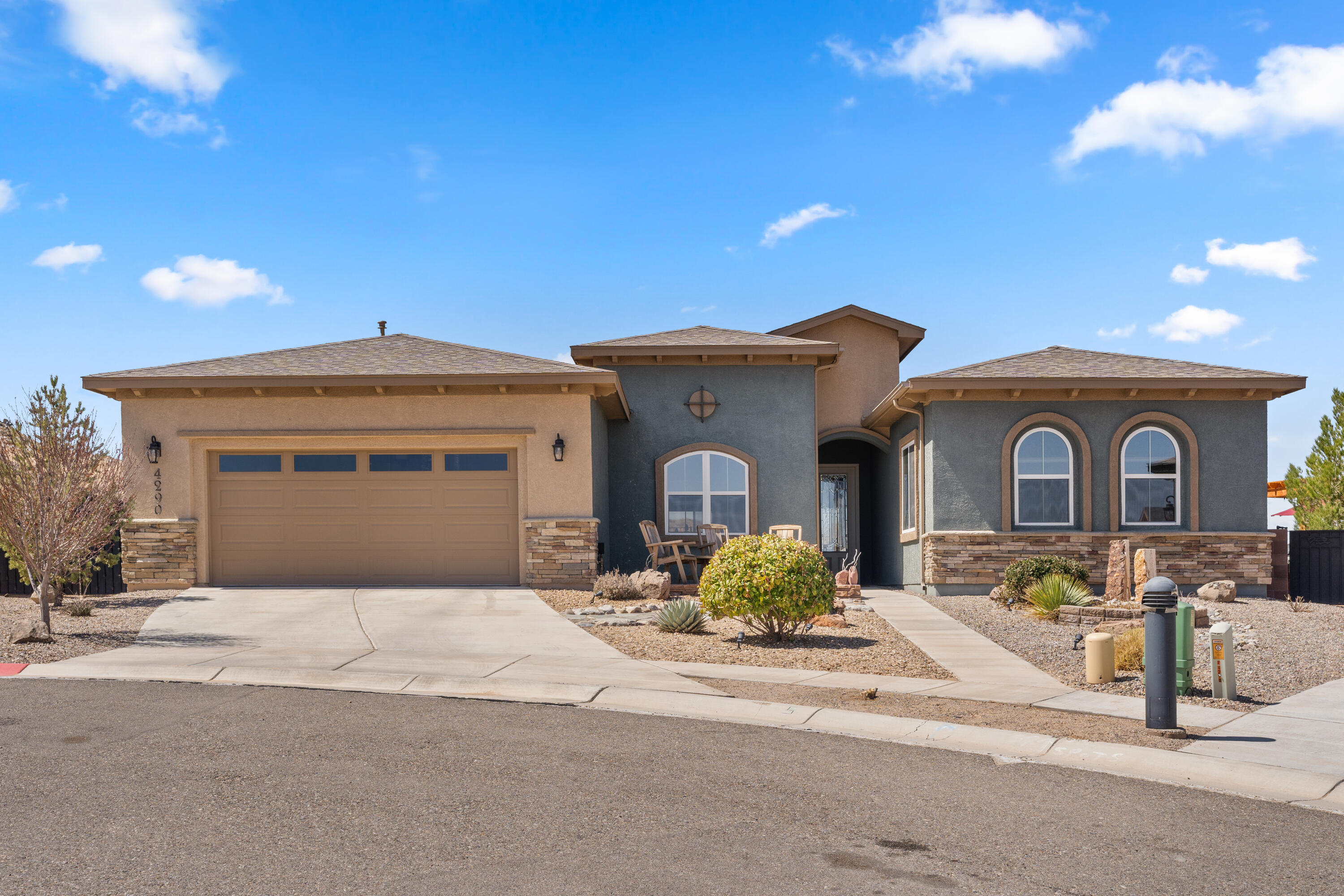 4290 Agave Court SW, Los Lunas, NM 87031