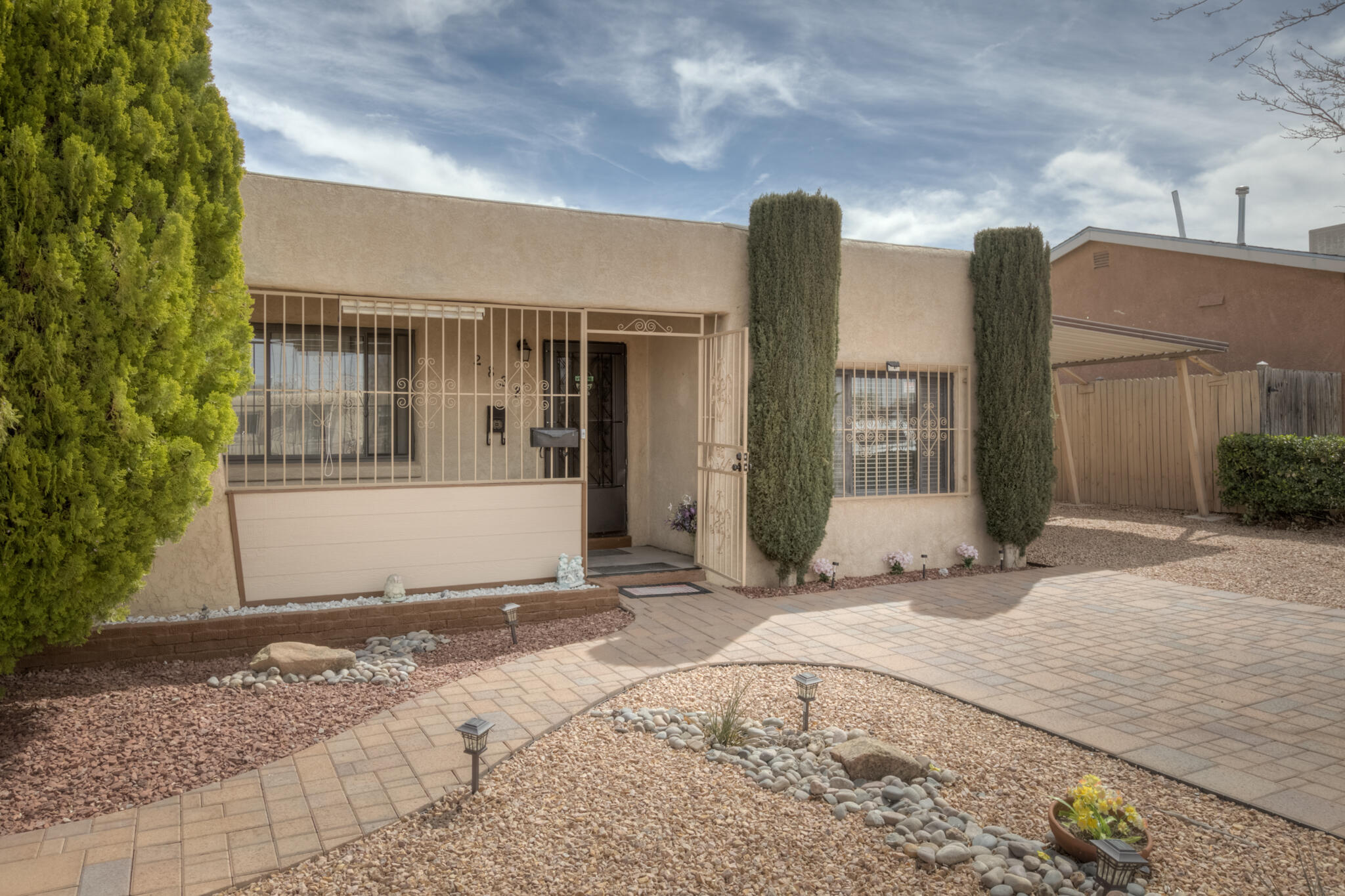 2838 Morningside Drive NE, Albuquerque, NM 87110