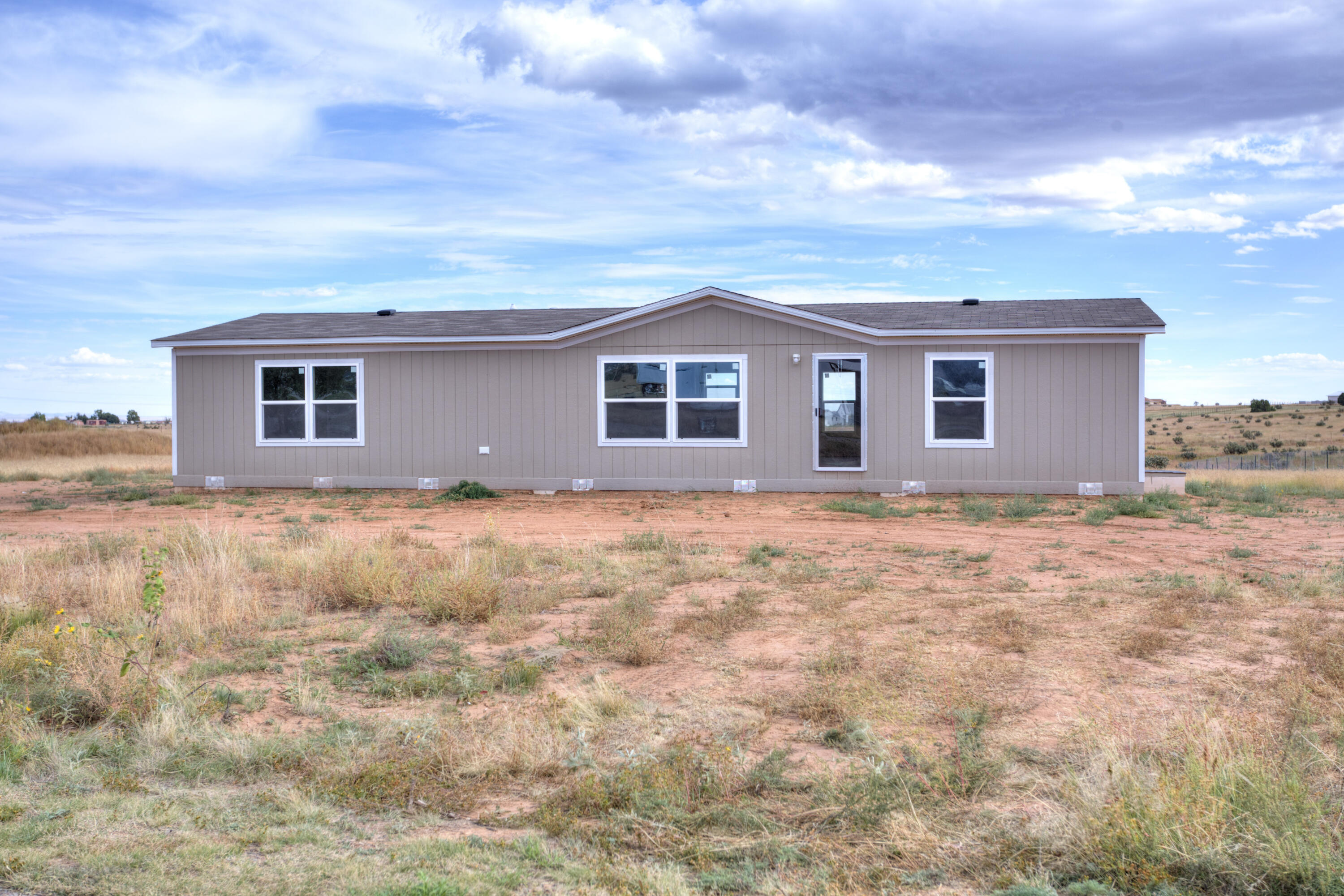 46 Equestrian Park Road, Edgewood, NM 87015