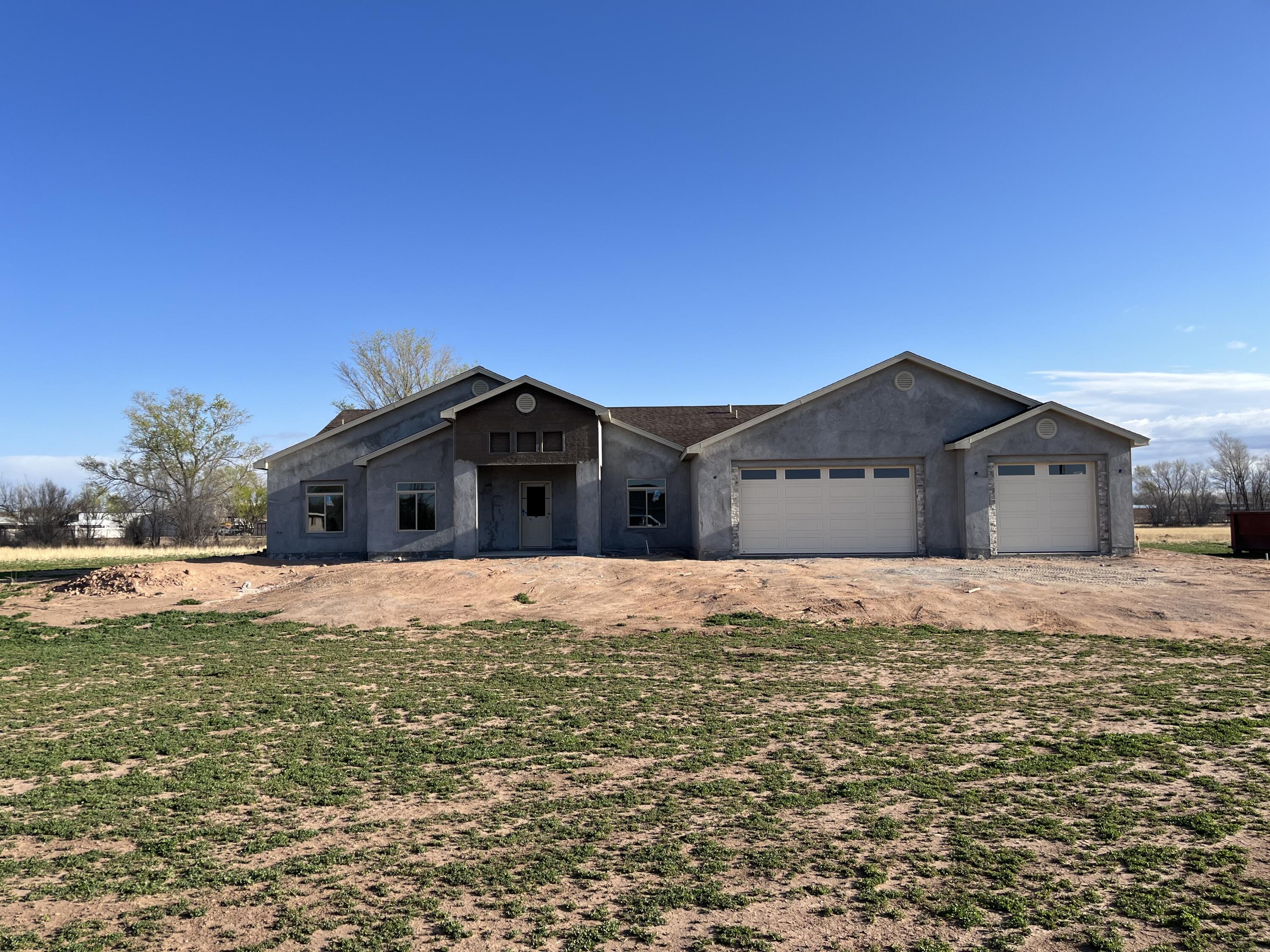 3 Eli Court, Belen, NM 87002