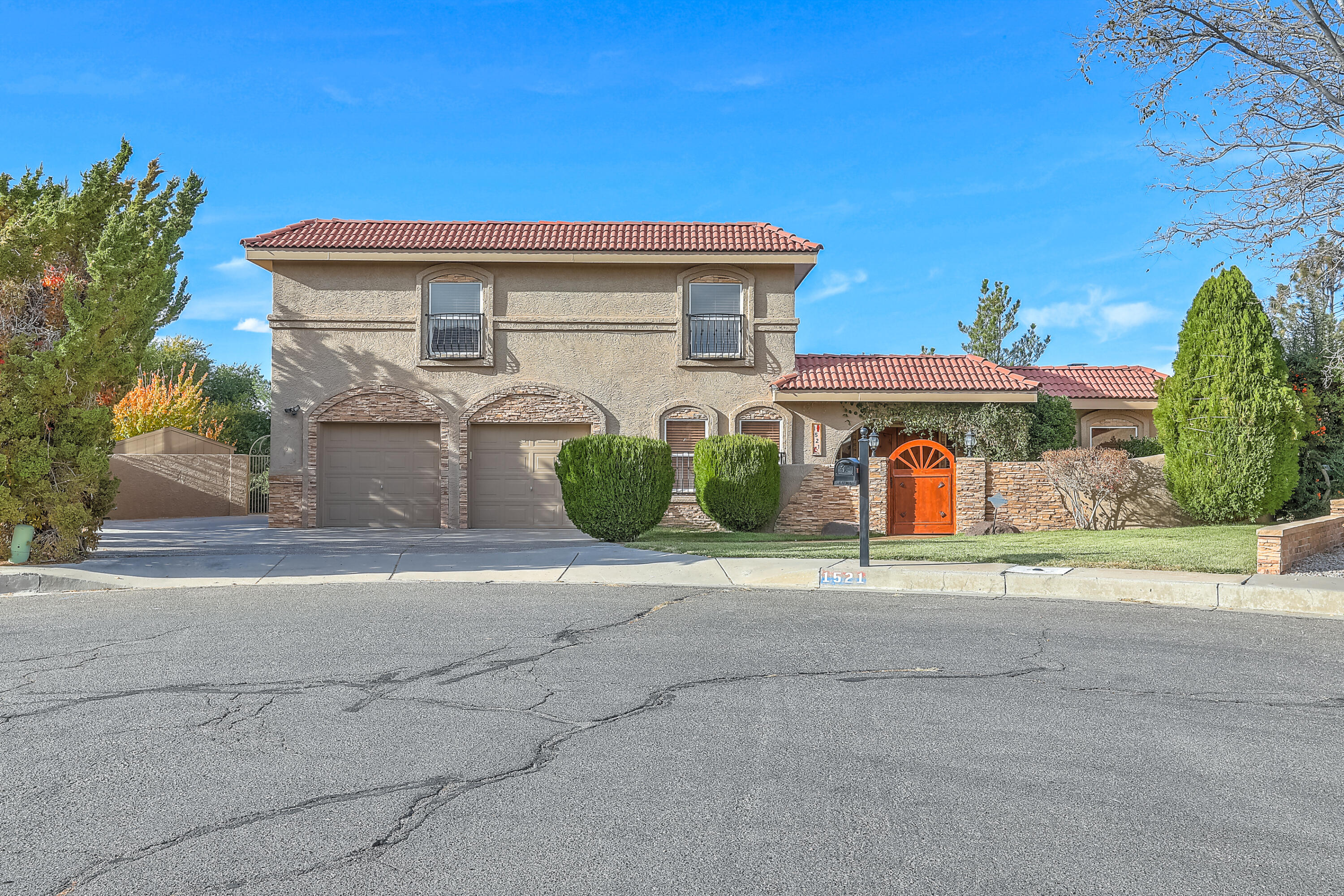 1521 Stagecoach Lane SE, Albuquerque, NM 87123