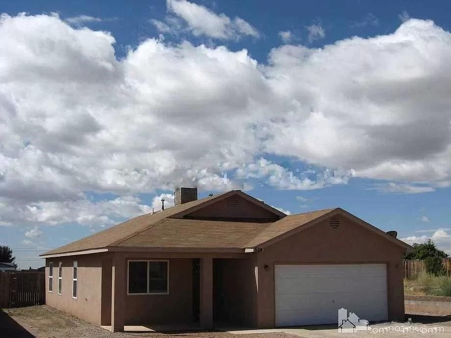524 10Th Avenue NE, Rio Rancho, NM 87144