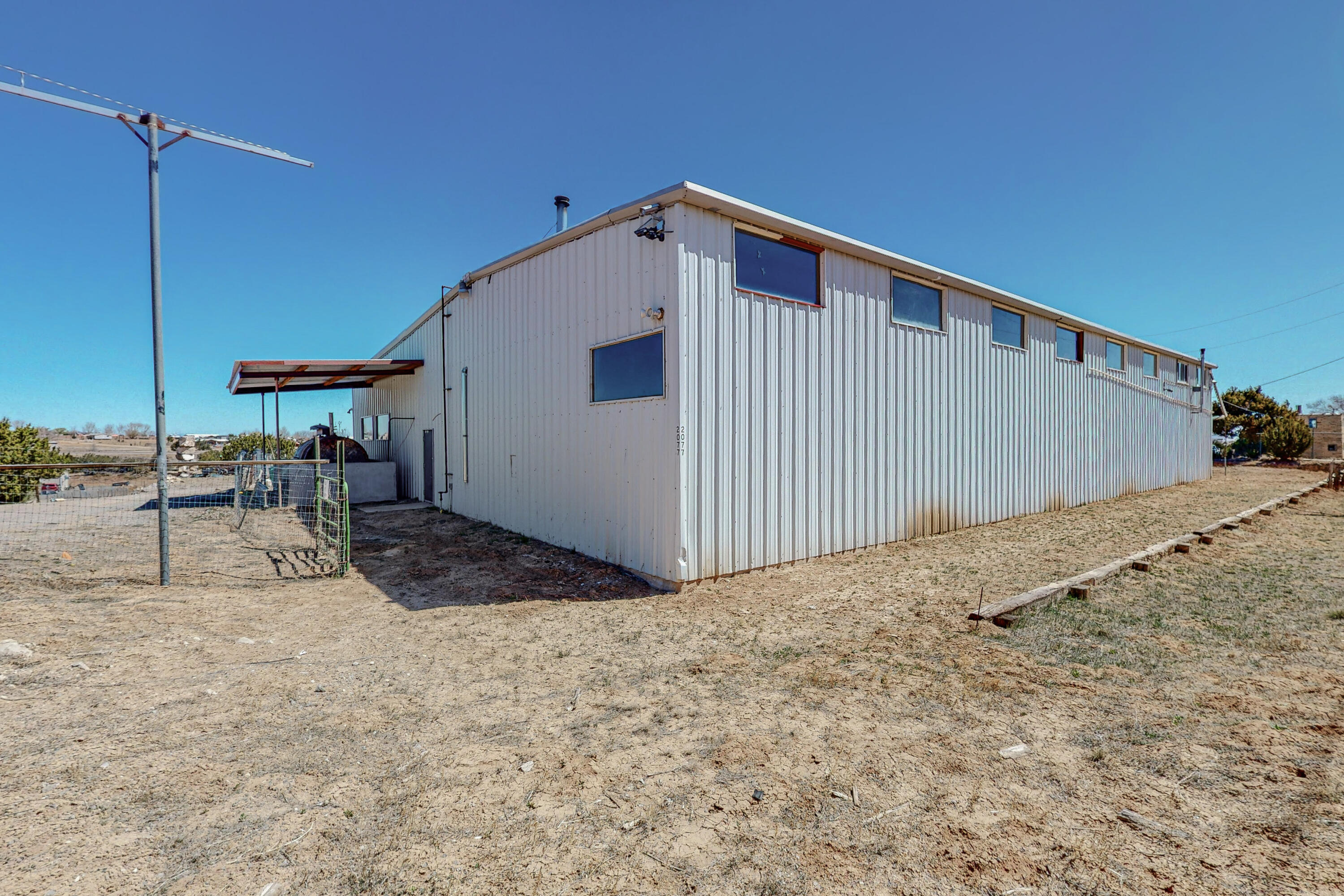 6 Lacour Lane, Edgewood, NM 87015