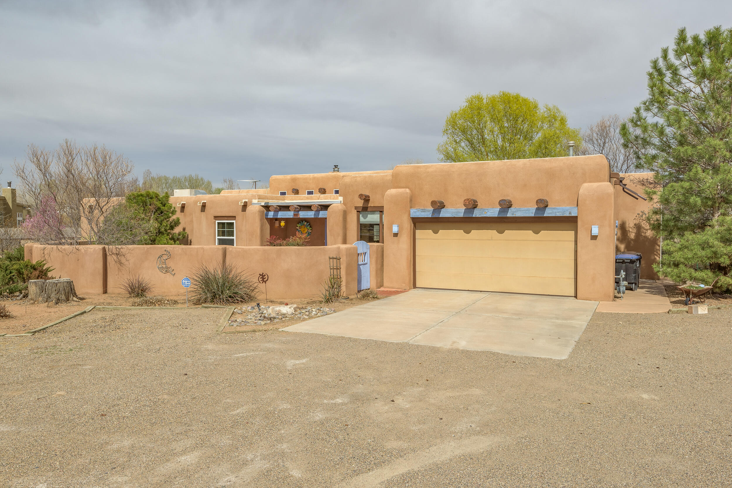 31 Riverside Drive, Peralta, NM 87042