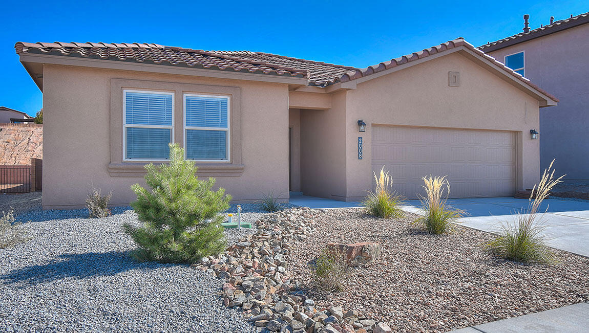 1970 Tesoro Loop NW, Los Lunas, NM 87031