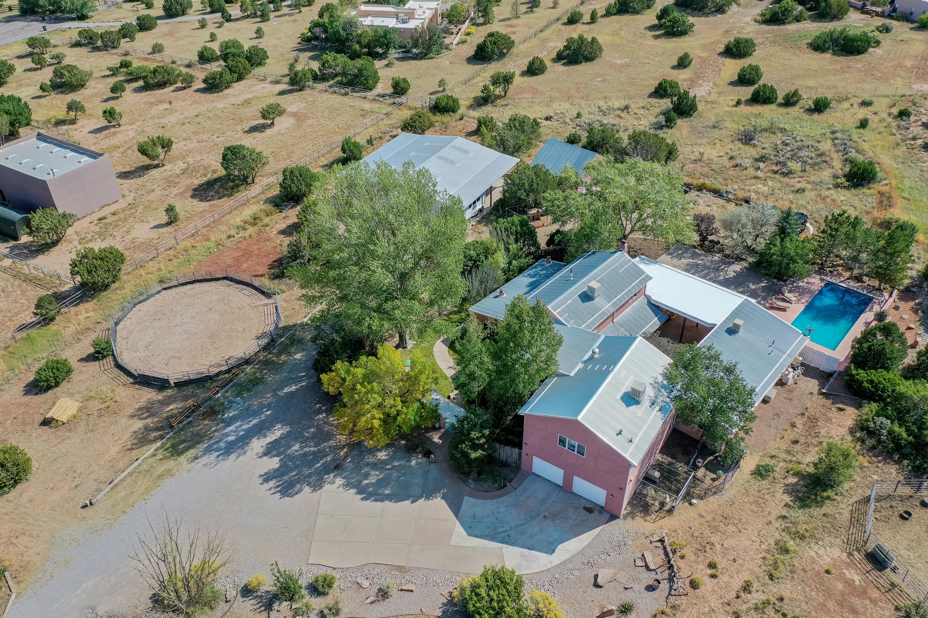 20 Western Saddle Drive, Tijeras, NM 87059