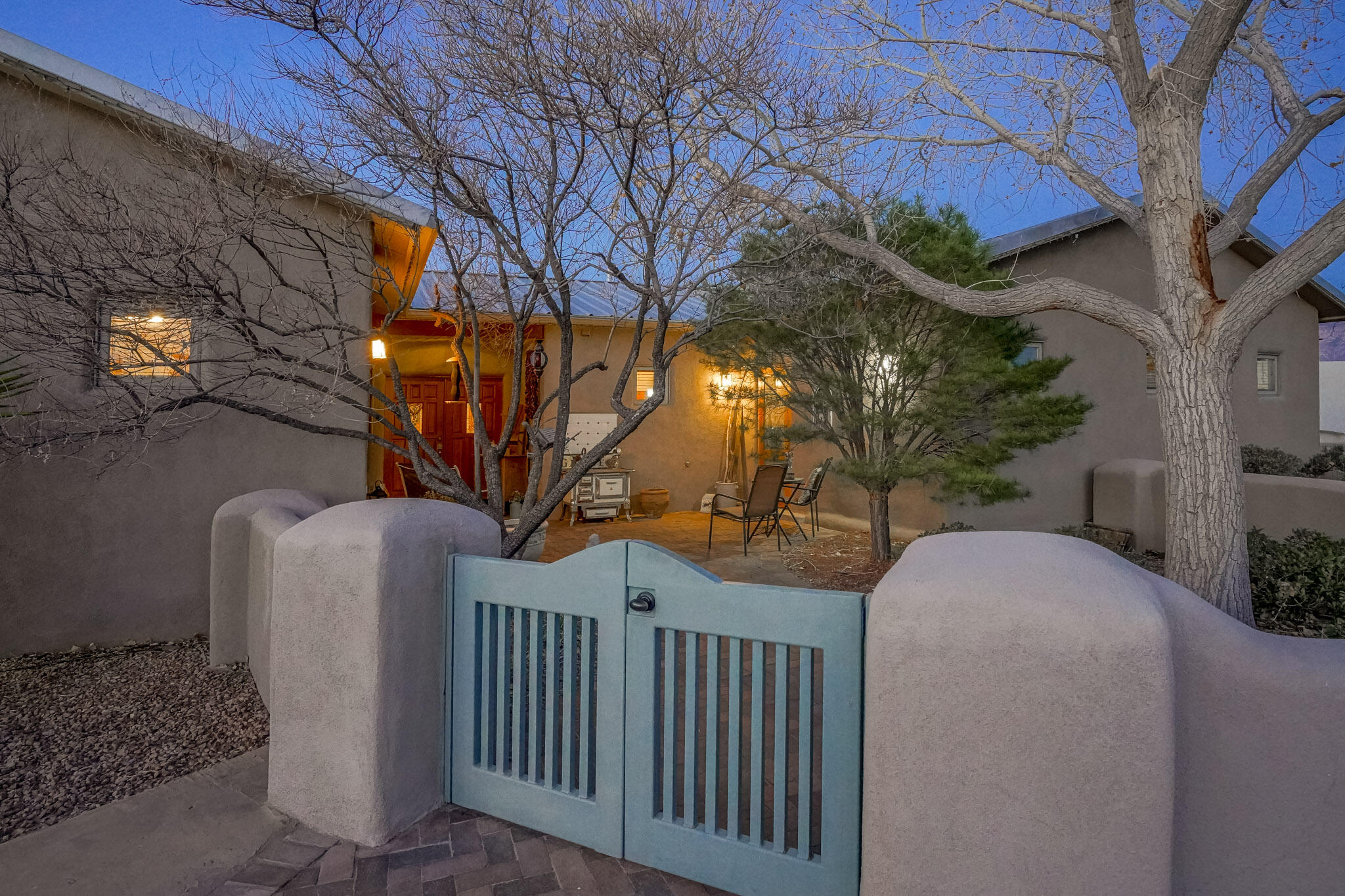 1334 W La Entrada, Corrales, NM 87048
