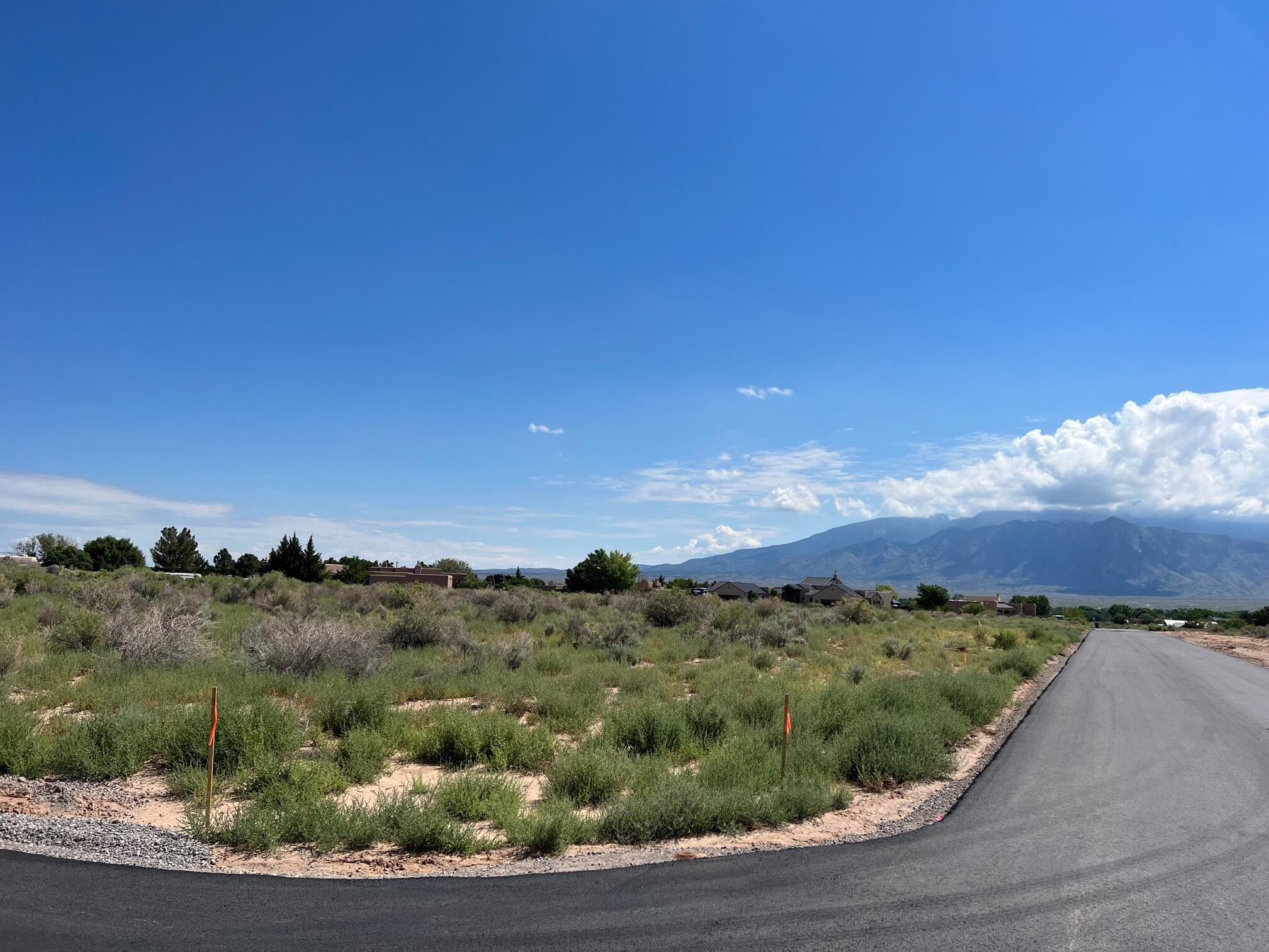 108 Desert Luna Court, Corrales, NM 87048