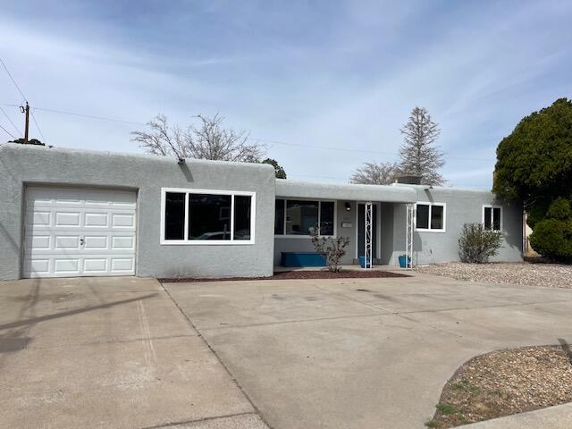 2107 Erbbe Street NE, Albuquerque, NM 87112