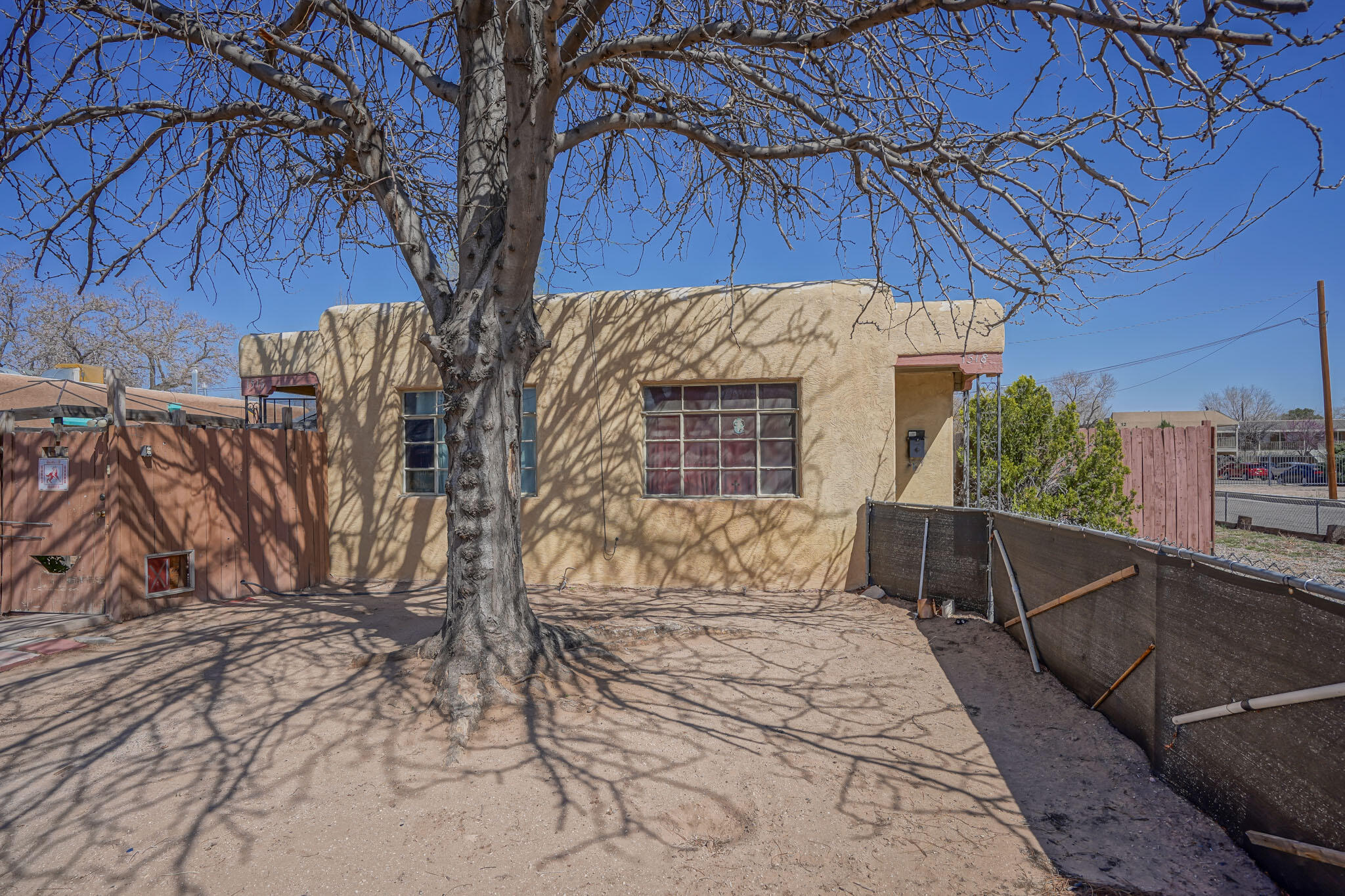 1516/1518 Carlisle Boulevard SE, Albuquerque, NM 87106
