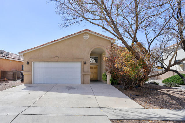 8301 Ville Court NE, Albuquerque, NM 87113