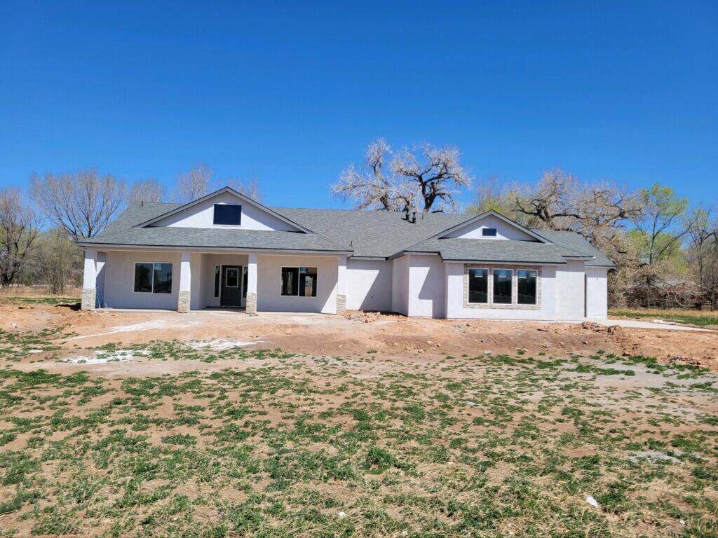 1 Black Bear, Los Lunas, NM 87031