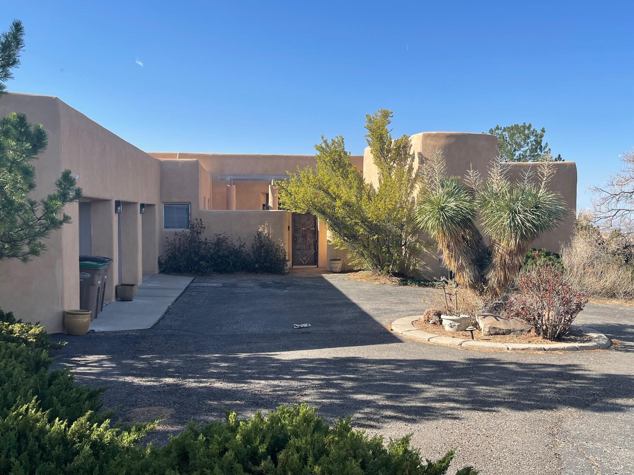 1409 Bluebell Place NE, Albuquerque, NM 87122