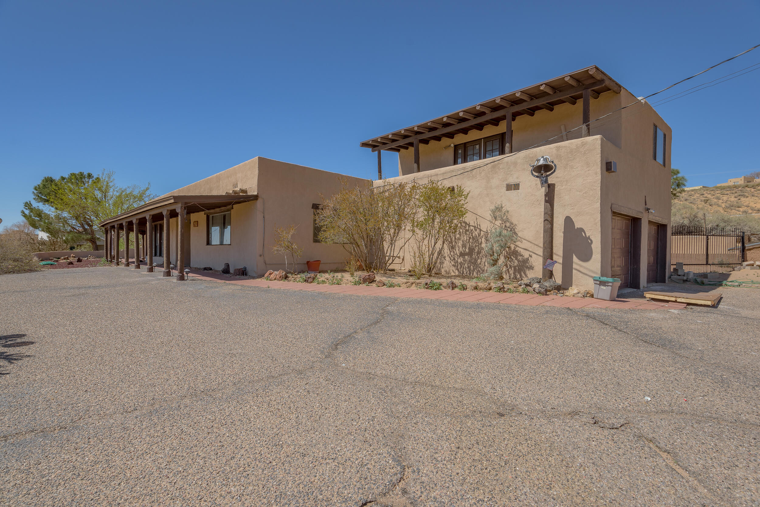 1515 Camino Hermosa, Corrales, NM 87048