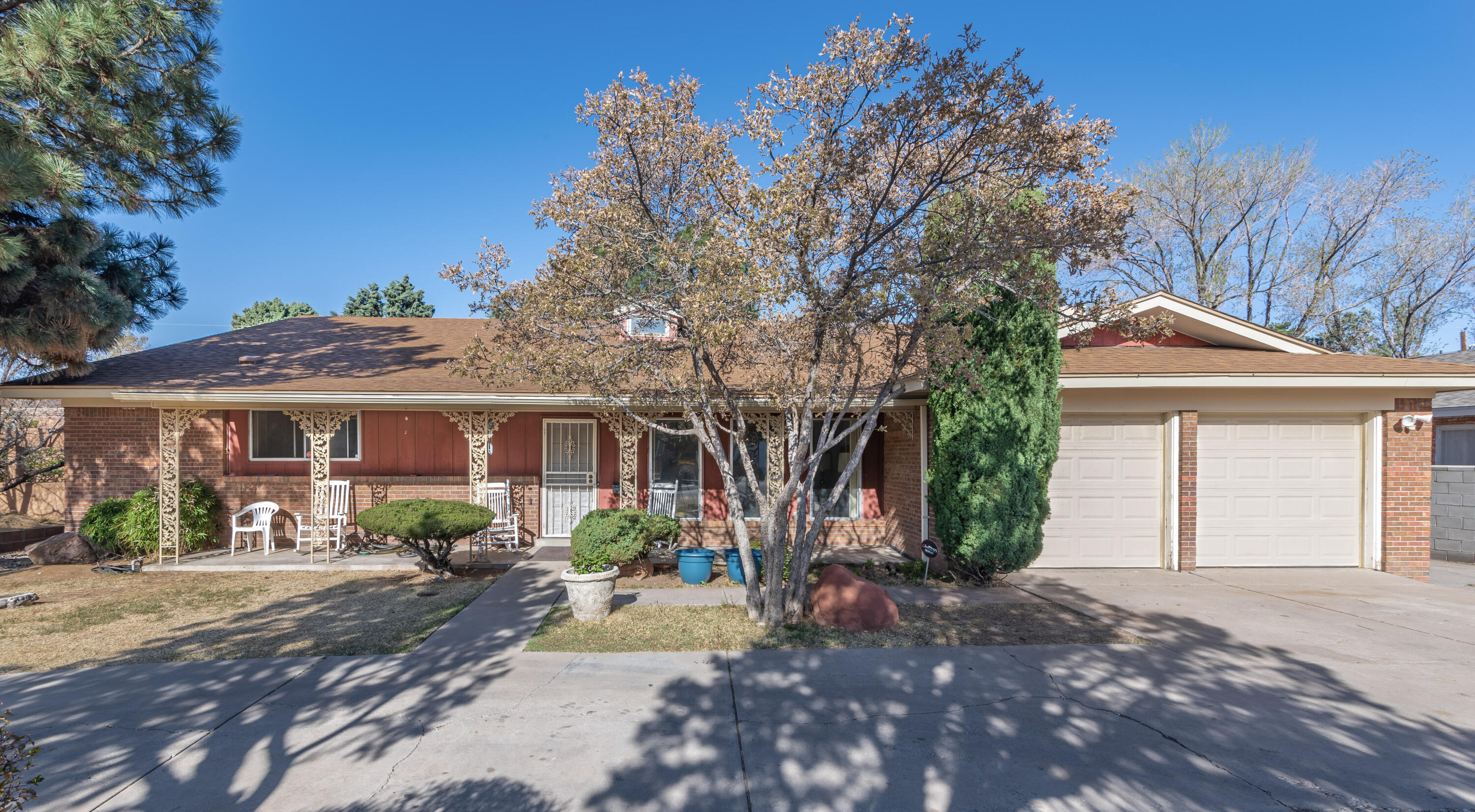 3009 Charleston Street NE, Albuquerque, NM 87110