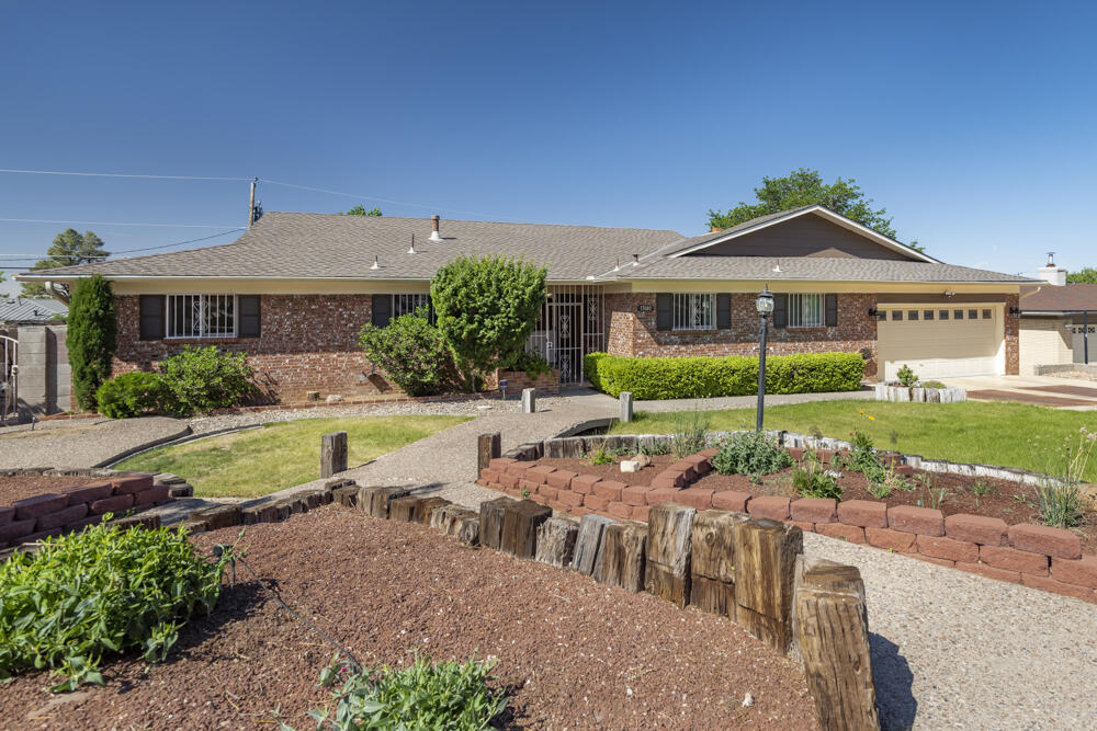 13140 Blackstone Road NE, Albuquerque, NM 87111